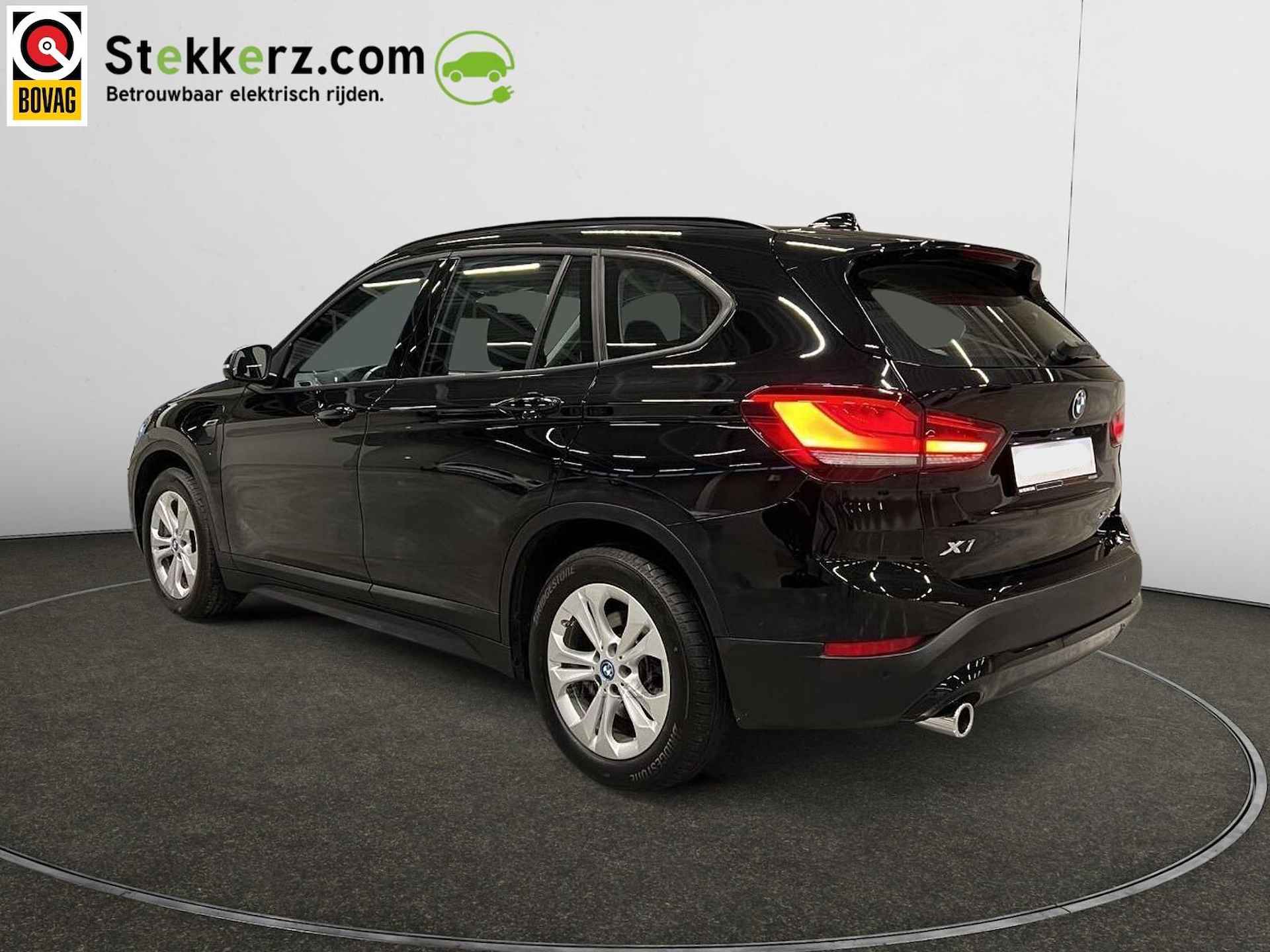 BMW X1 xDrive25e Business uitvoering - 8/11