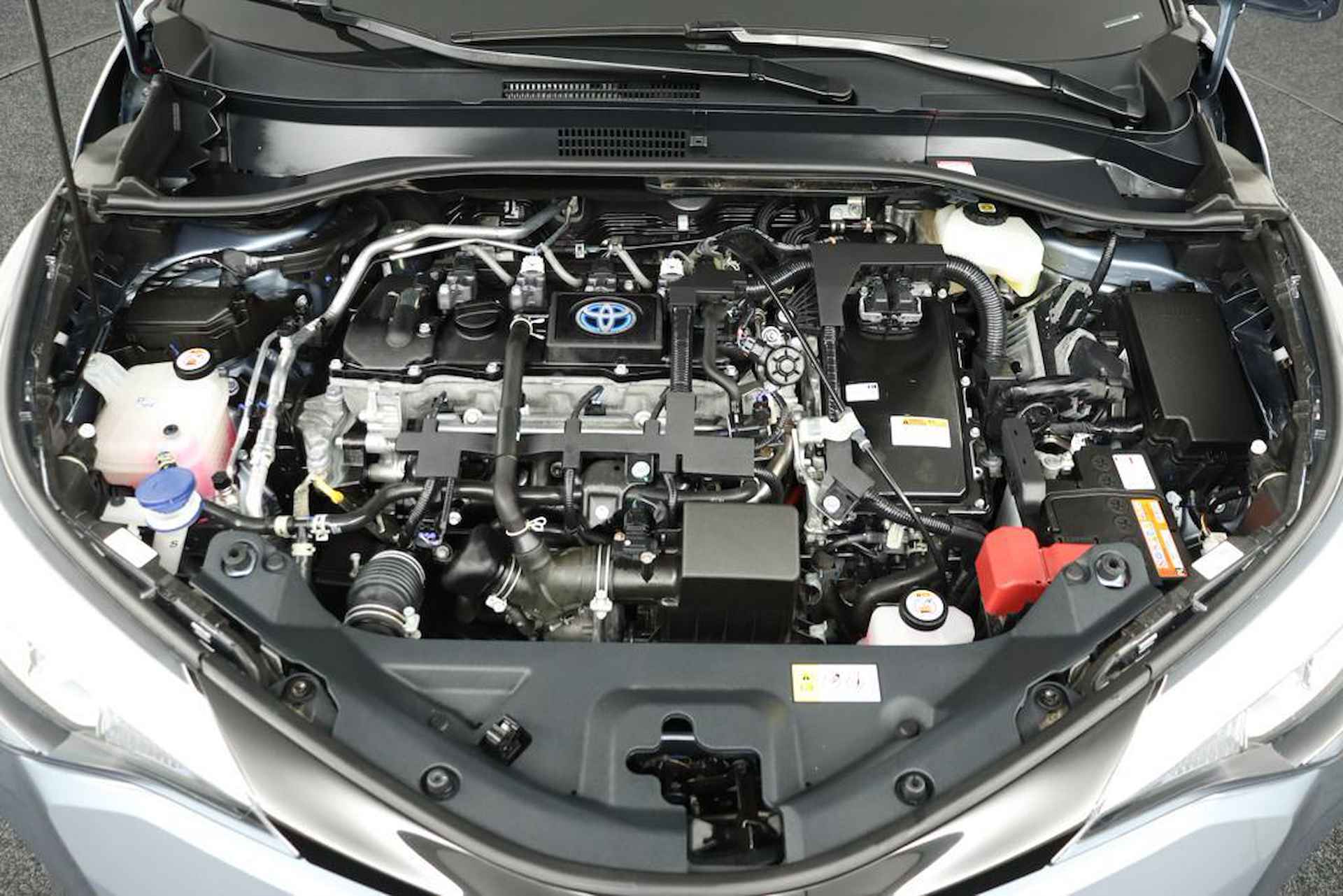 Toyota C-HR 1.8 Hybrid Dynamic - 32/53