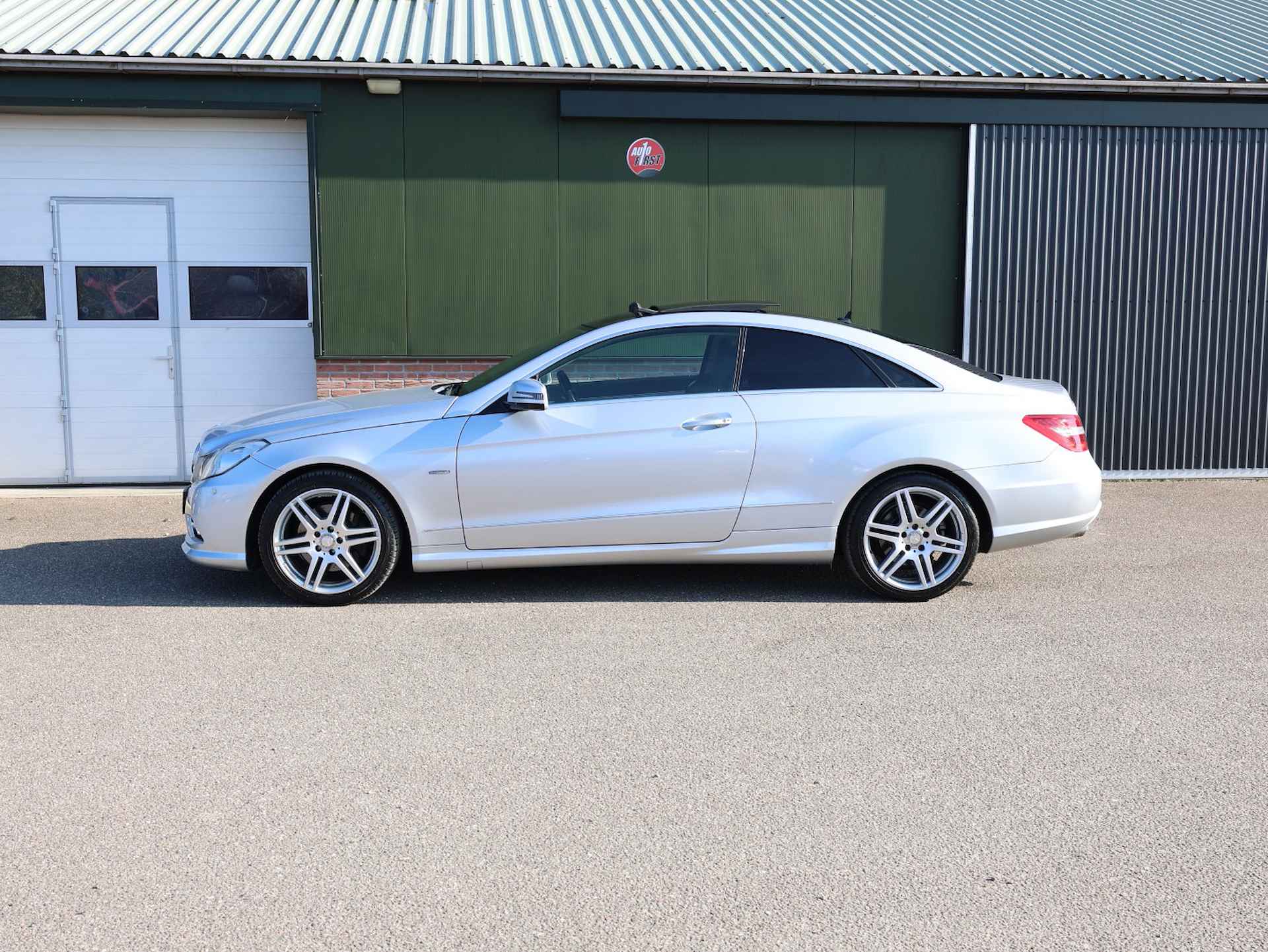 Mercedes-Benz E-Klasse Coupé 200 CGI Elegance, Bomvol, Panodak, 18 inch LM, Leder, Harman/Kardon, Cruise, Clima - 8/52