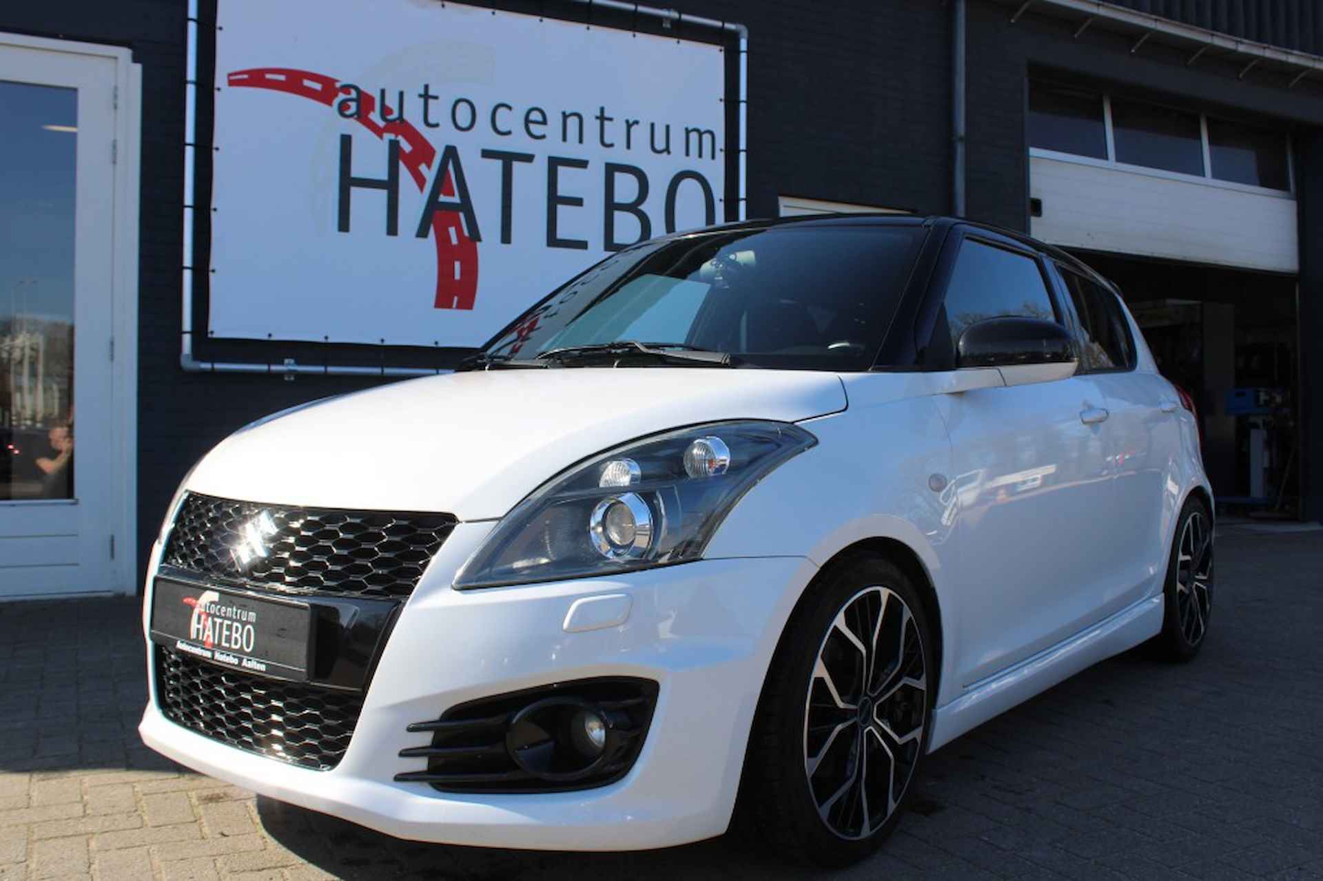 SUZUKI Swift 1.6 SPORT Climate Cruise Navi Multimedia 17LM Super!! - 7/28