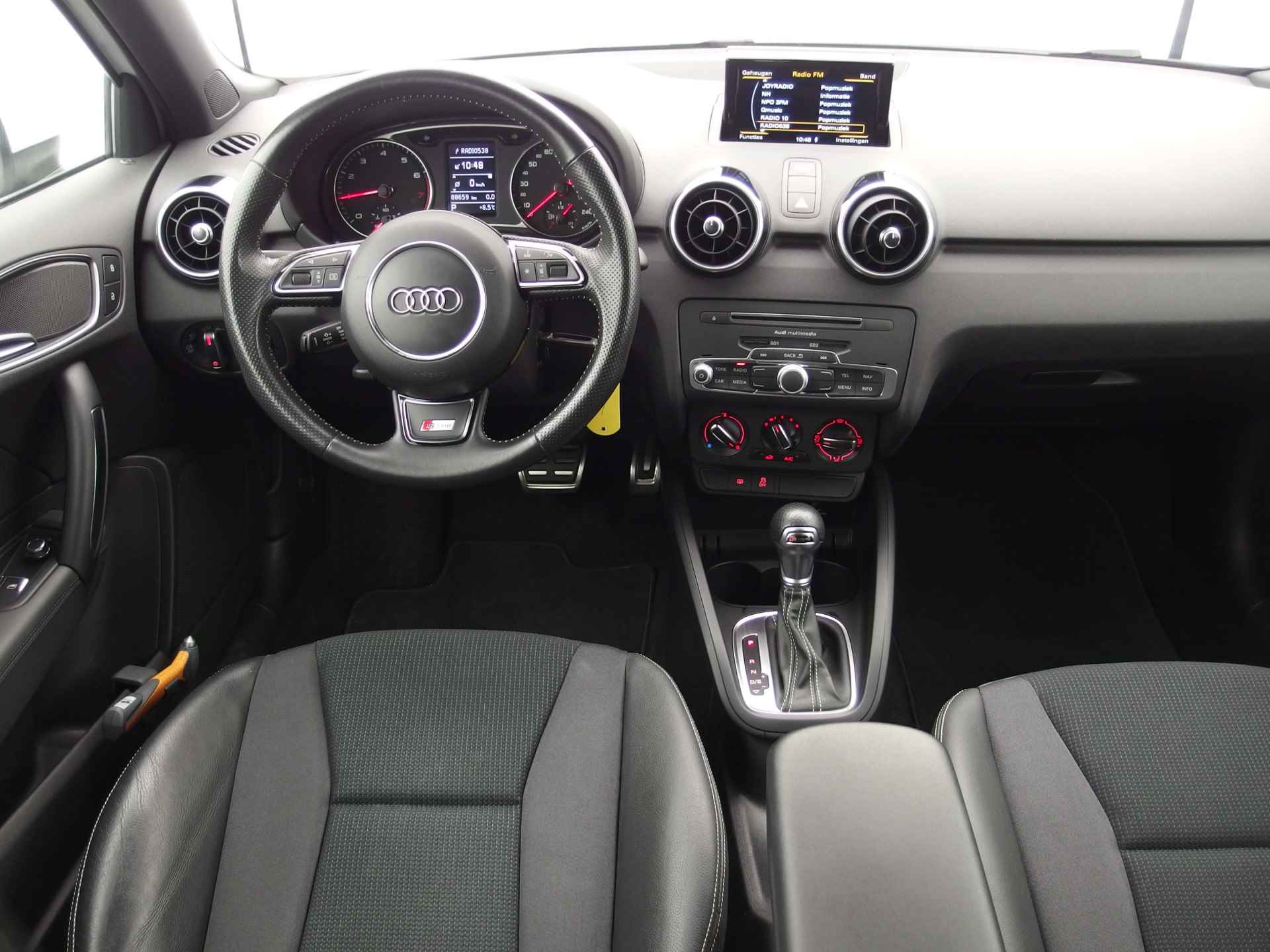 Audi A1 1.0 TFSI Advance Sport S-LINE / AUTOMAAT / XENON / NAVI / AIRCO / BLUETOOTH / CRUISE / NL-AUTO - 9/52