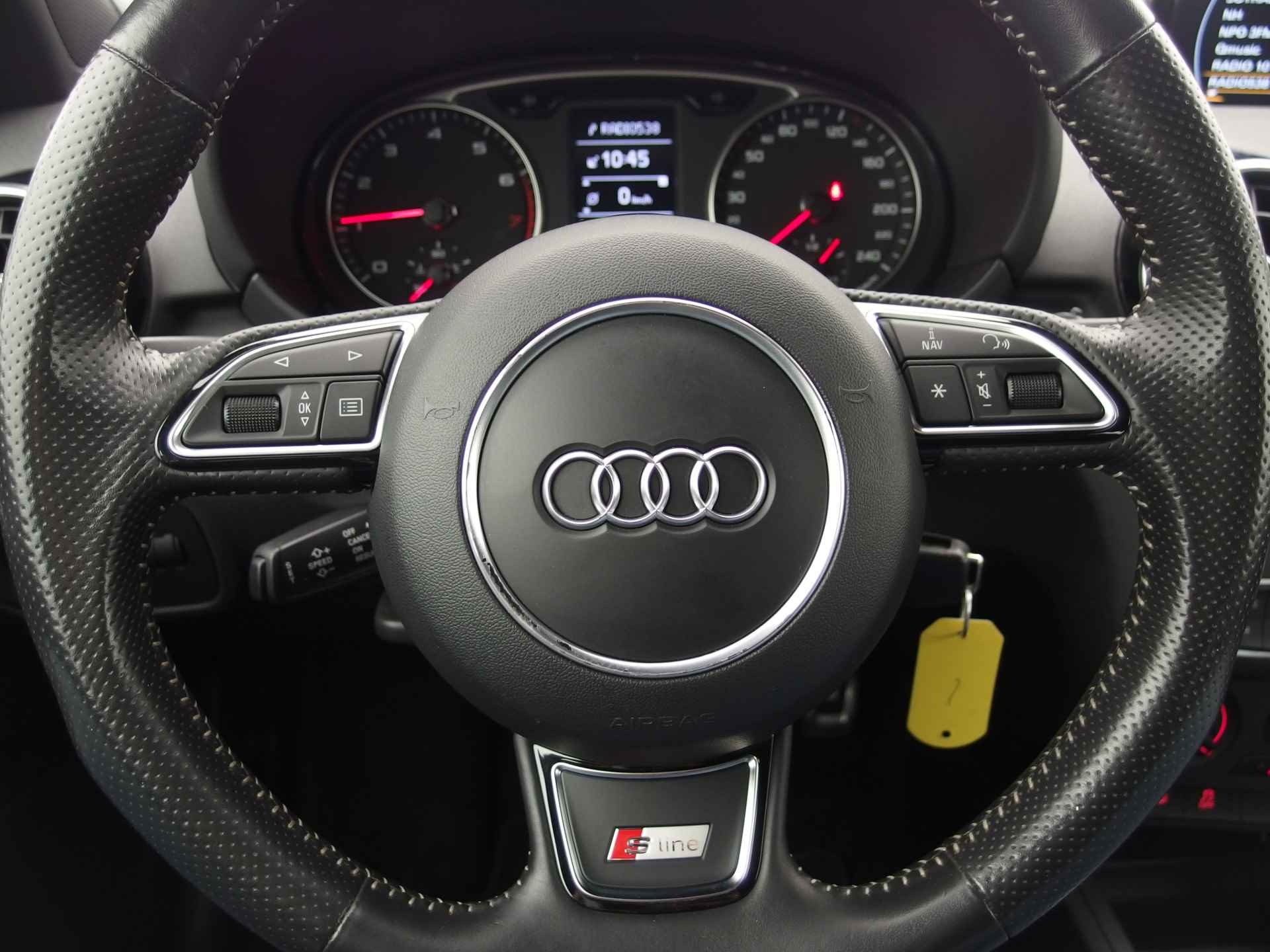 Audi A1 1.0 TFSI Advance Sport S-LINE / AUTOMAAT / XENON / NAVI / AIRCO / BLUETOOTH / CRUISE / NL-AUTO - 16/52