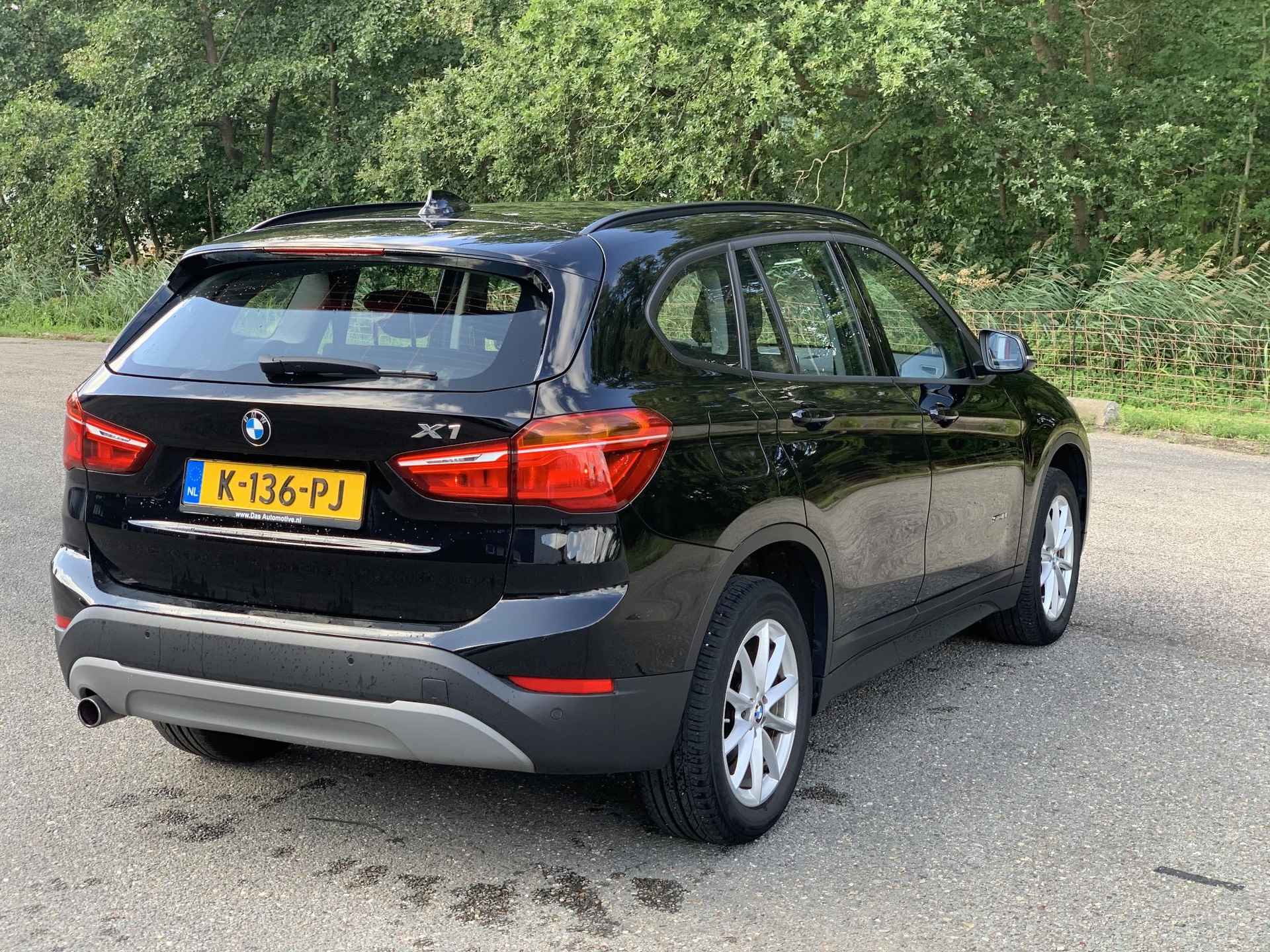 BMW X1 sDrive18i Executive - 12/21