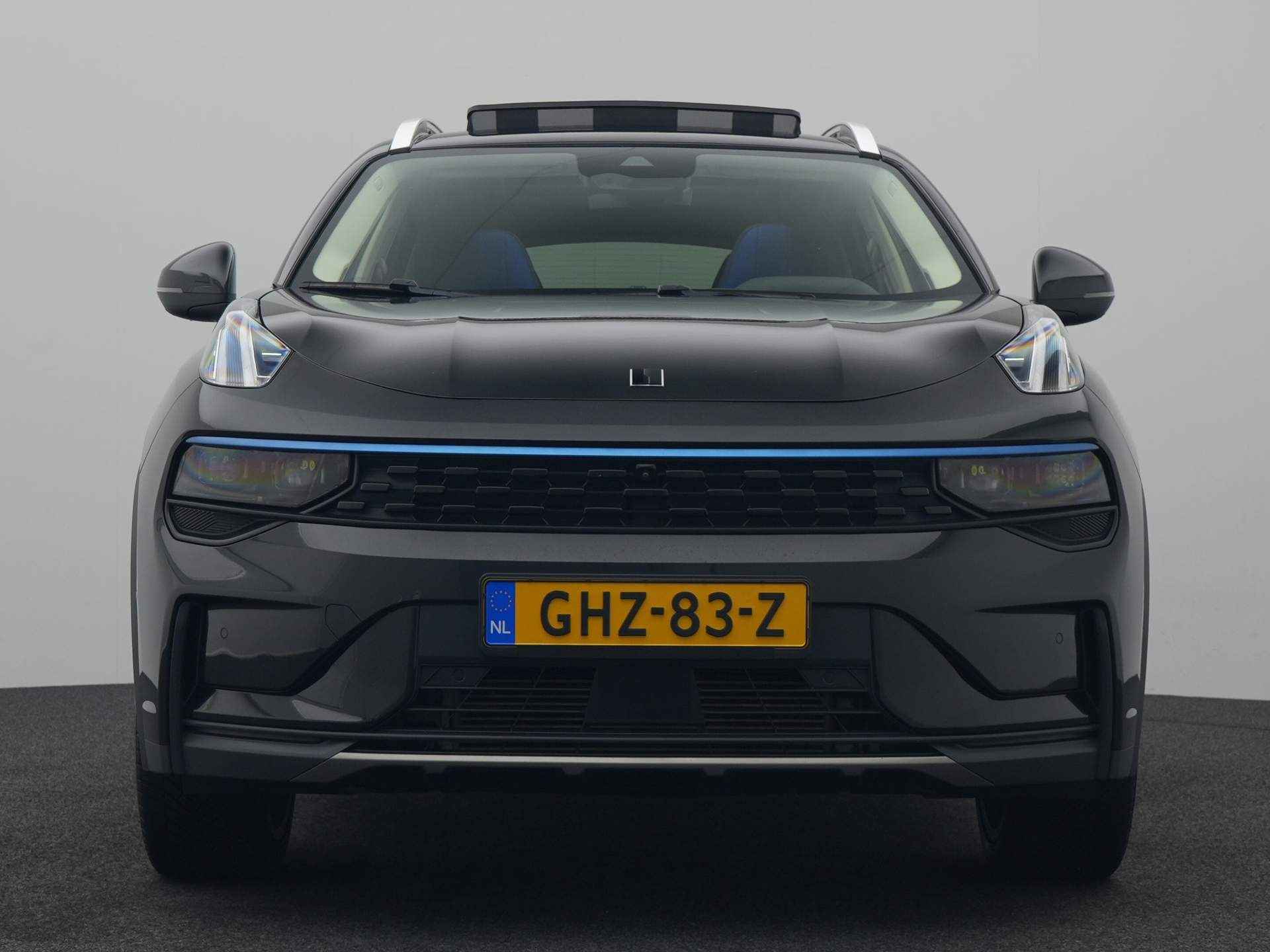 Lynk & Co 01 1.5 PHEV 262 pk Automaat | Panorama dak | Navigatie | Climate Control - 9/47