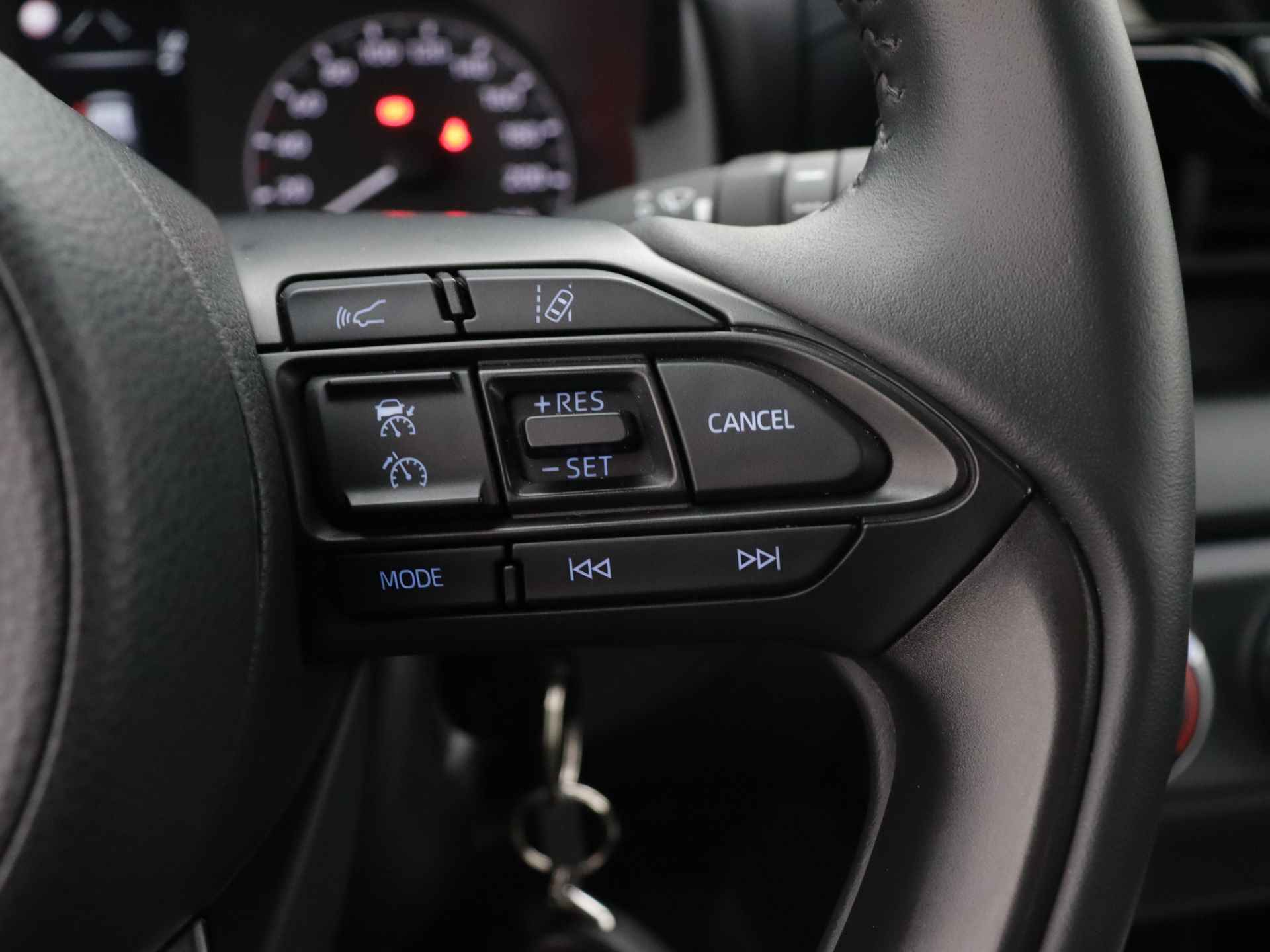 Toyota Yaris 1.5 VVT-i Active | Airco | Apple CarPlay / Android Auto | Achteruitrijcamera | Adaptive Cruise Control | - 22/36