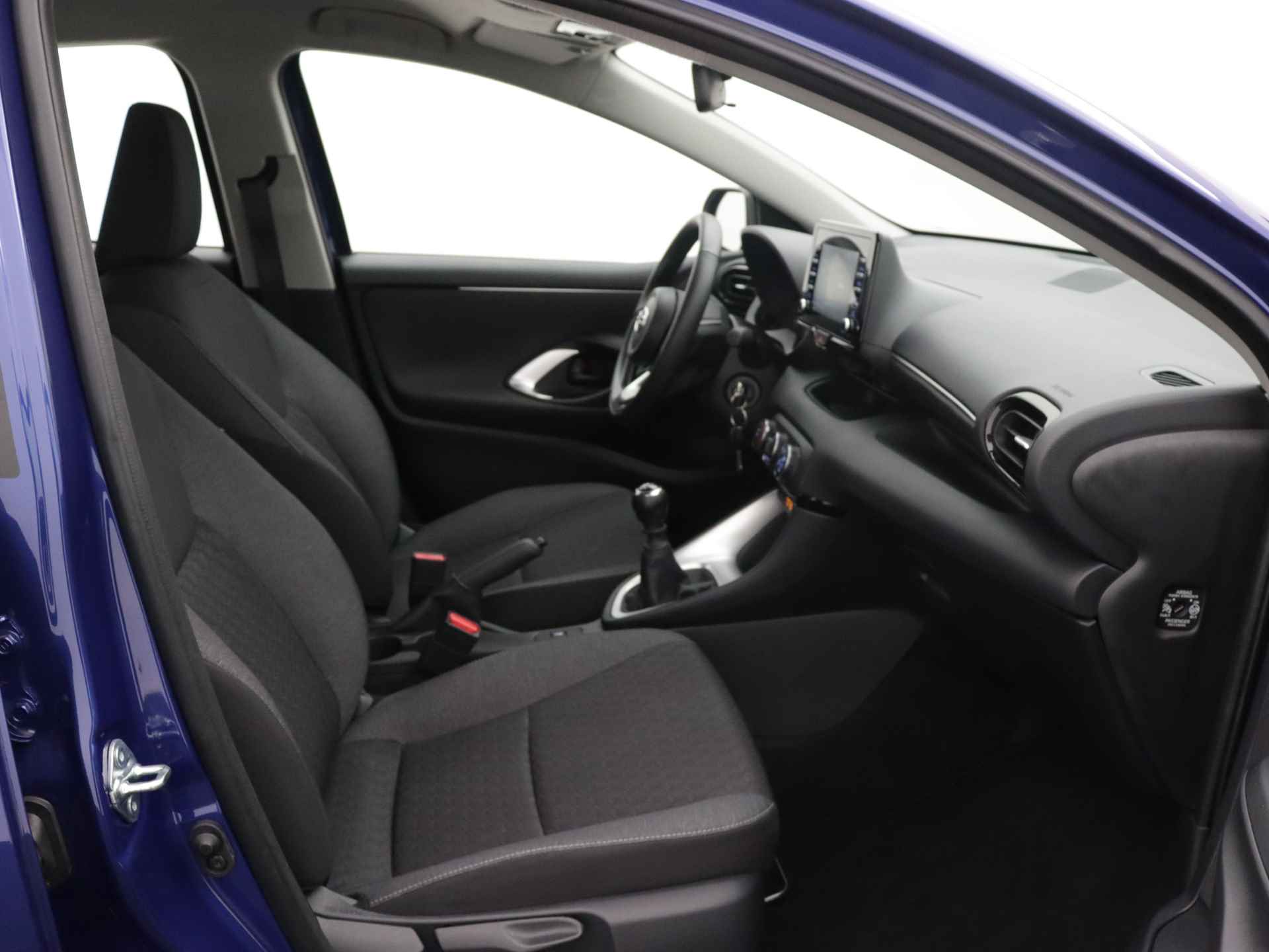 Toyota Yaris 1.5 VVT-i Active | Airco | Apple CarPlay / Android Auto | Achteruitrijcamera | Adaptive Cruise Control | - 26/36