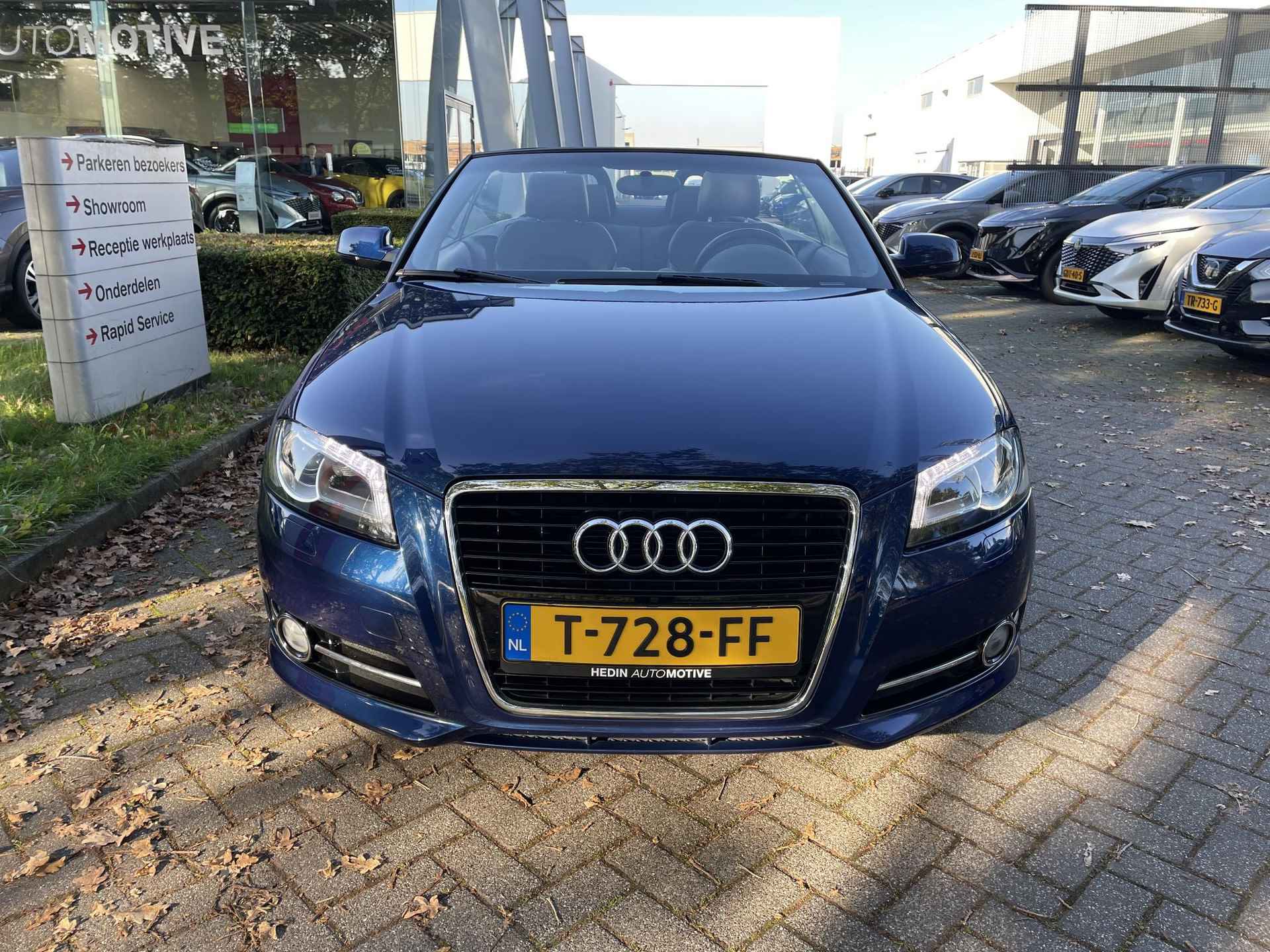 Audi A3 Cabriolet 1.2 TFSI Ambition Pro Line S Line - 2/19