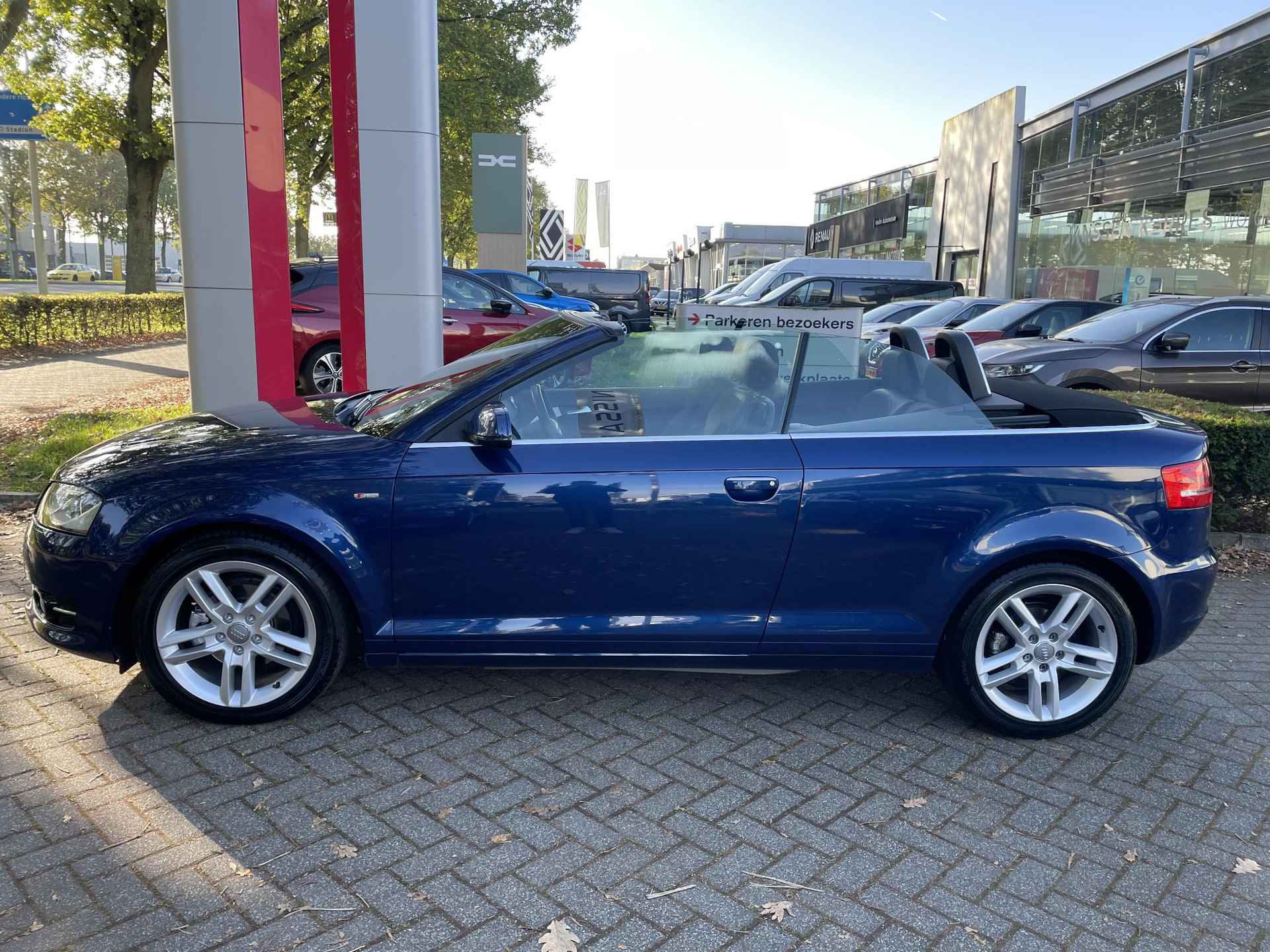 Audi A3 Cabriolet 1.2 TFSI Ambition Pro Line S Line - 3/19