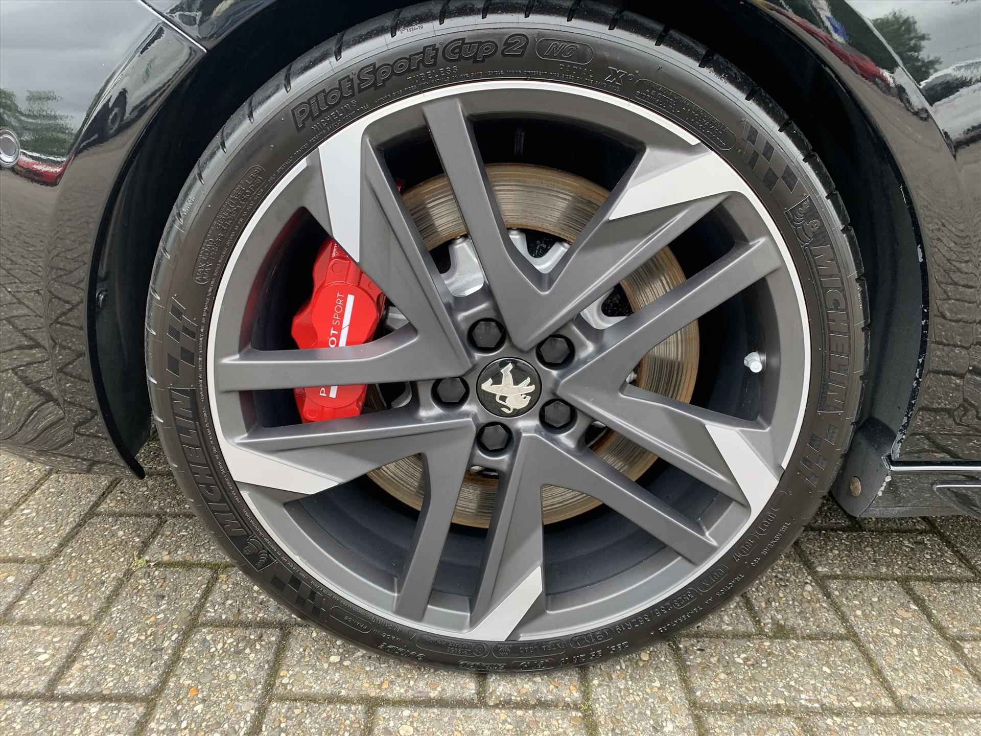 Peugeot 308 1.6 Puretech 263pk GTi | HiFi-Denon | Navigatie | Parkeercamera | 19inch velgen | Full-LED koplampen | Onderhoudhistorie aanwezig !! - 8/45