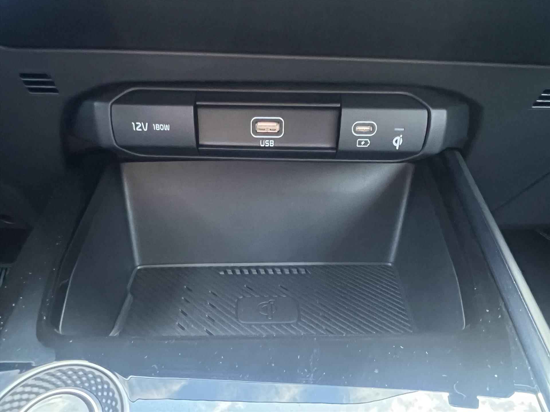 KIA e-Niro 64,8 kWh 204pk Aut Edition Advanced | Navigatie | Camera | Stoelverwarming | Stuurverwarming | - 27/42