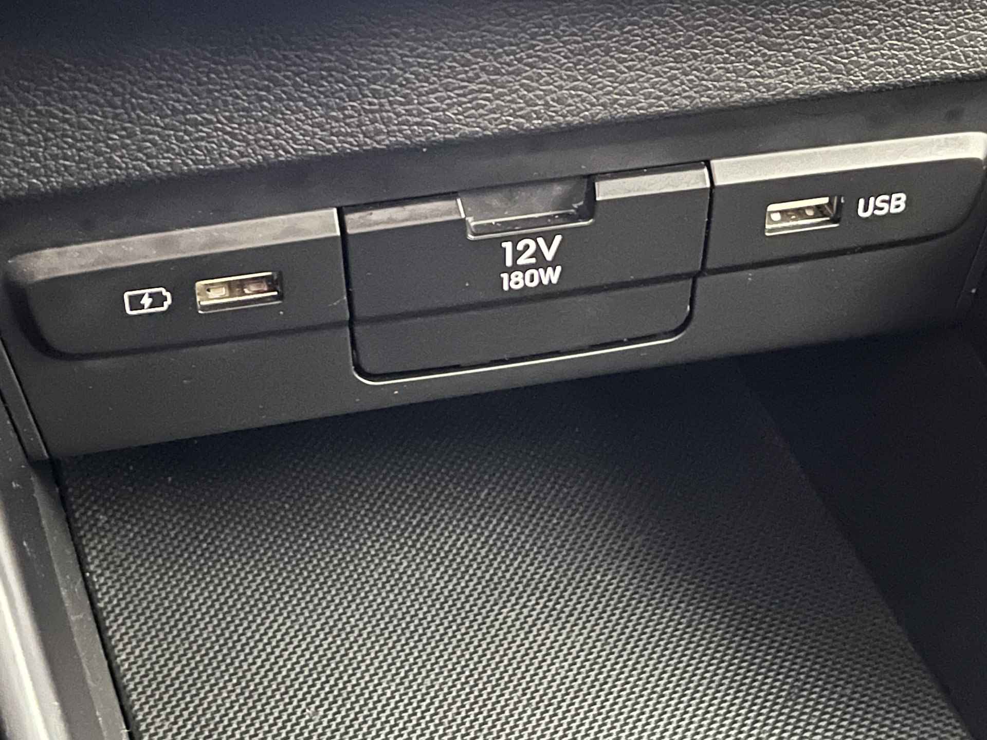 Hyundai i20 1.0 T-GDI Comfort | Apple Carplay + Android Auto | Achteruitrijcamera | Cruise Control | - 28/38