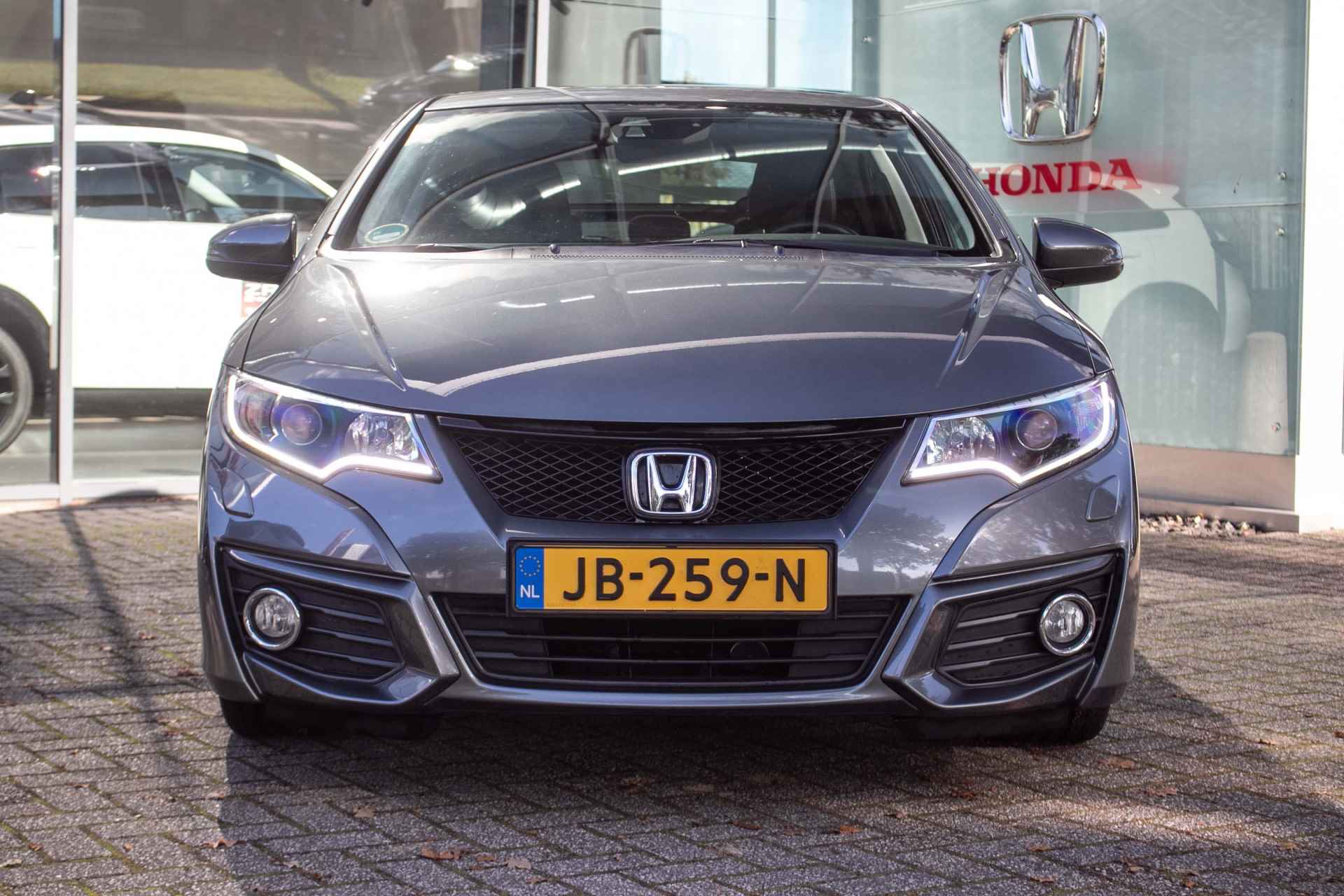 Honda Civic 1.4i-Vtec X-Edition - All in rijklaarprijs | Trekhaak | Navi | Dealer ond. | 12 mnd Bovag. - 8/39