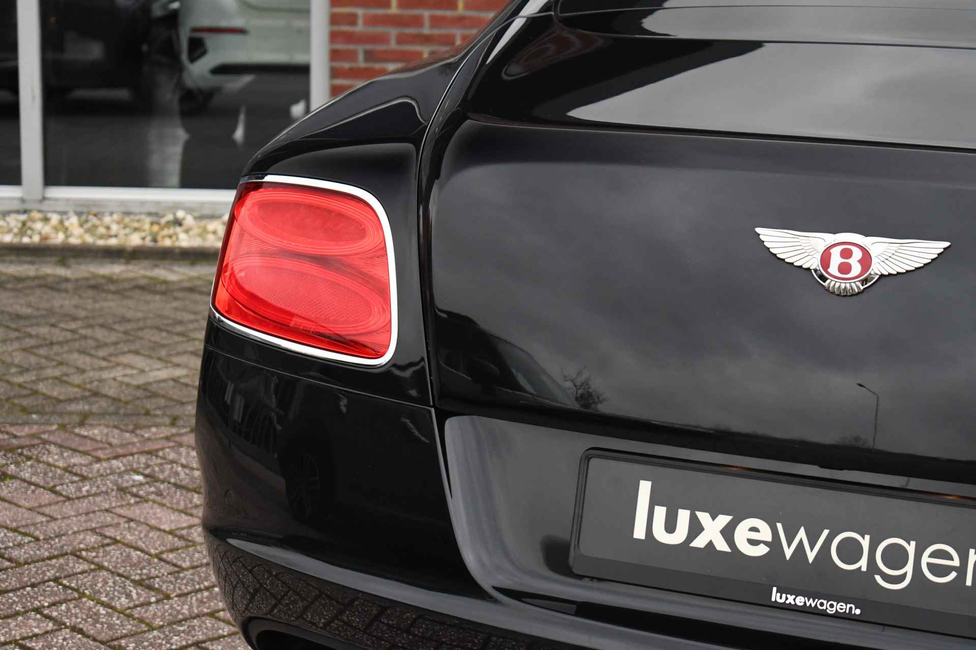 Bentley Continental GT 4.0 V8 508pk NL-auto Dealer-serviced Massage Ventilatie - 74/110