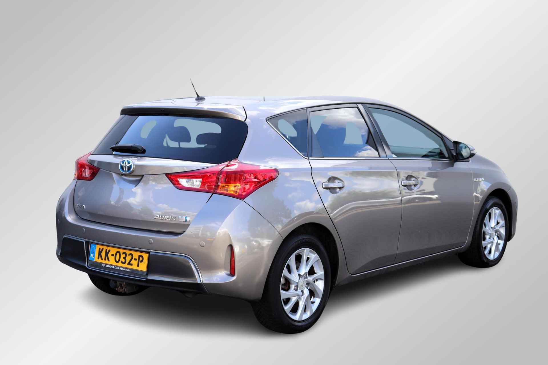 Toyota Auris 1.8 Hybrid Lease Plus Panoramadak-Trekhaak - 3/31