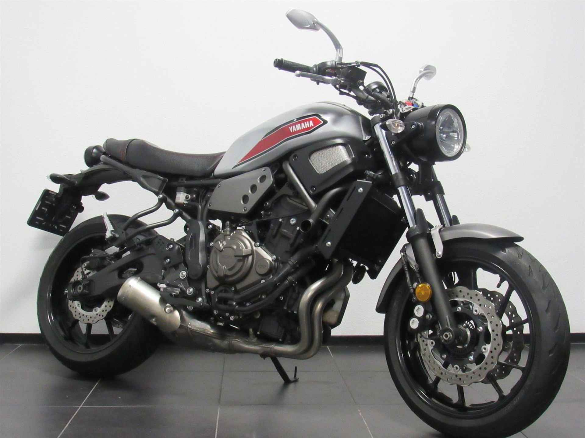 Yamaha XSR 700 ABS - 2019 - 2/13