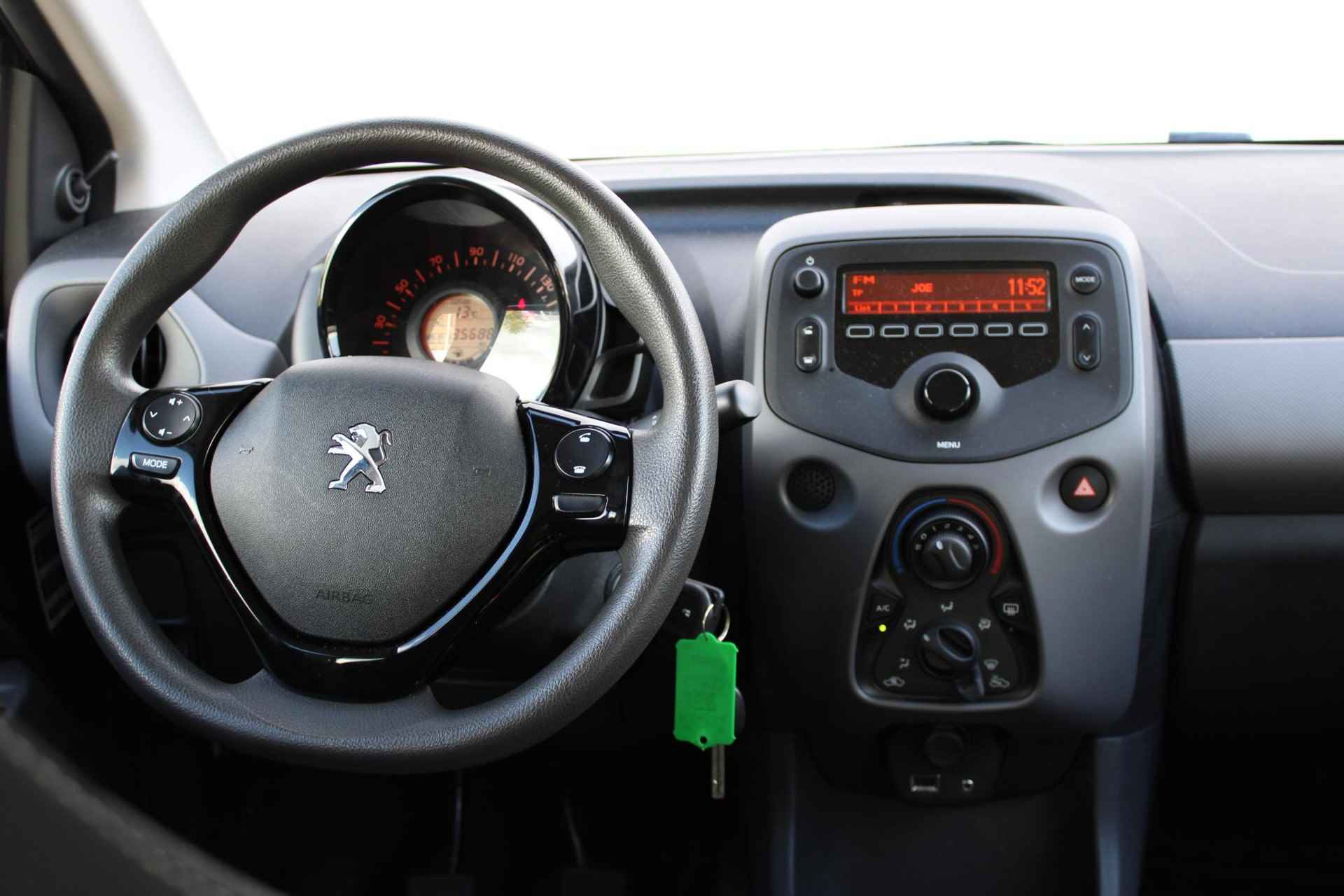 Peugeot 108 1.0 e-VTi Active Airco / Bluetooth / USB-Aanluiting - 17/36