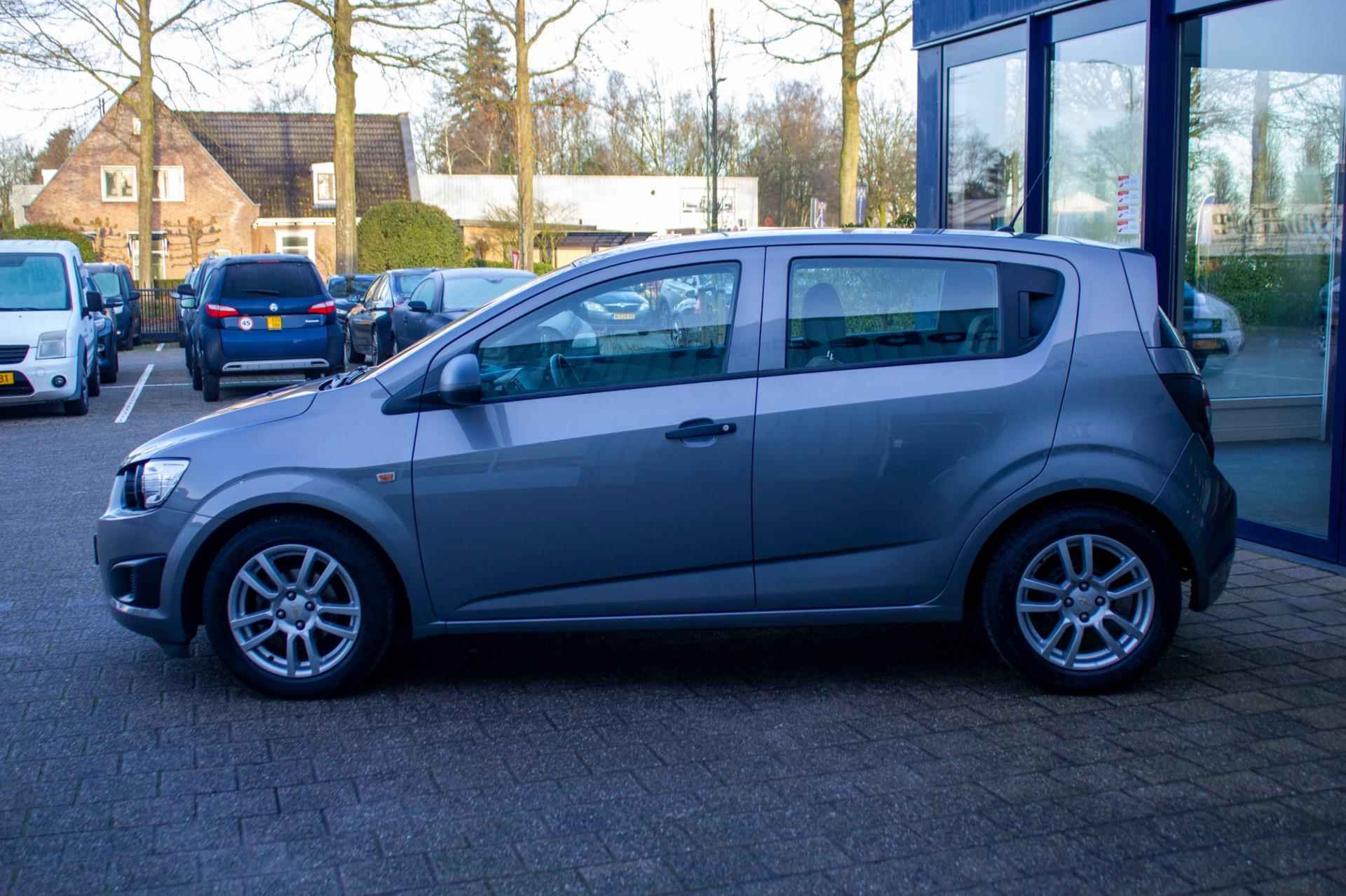 Chevrolet Aveo 1.2 LS | Prijs rijklaar incl. 12 mnd garantie | Airco Cruise Lmv Radio/CD speler - 6/34