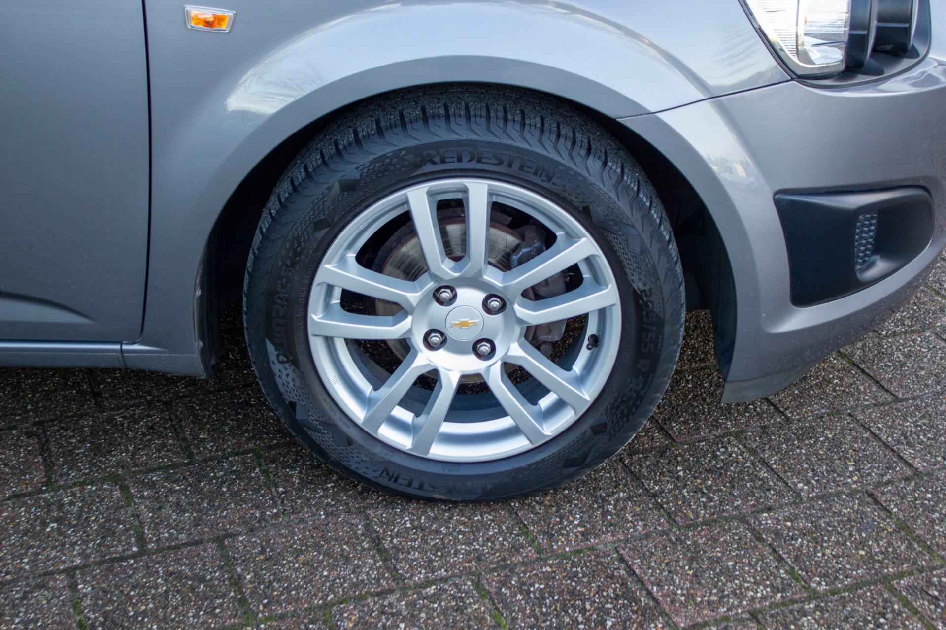 Chevrolet Aveo 1.2 LS | Prijs rijklaar incl. 12 mnd garantie | Airco Cruise Lmv Radio/CD speler - 14/34