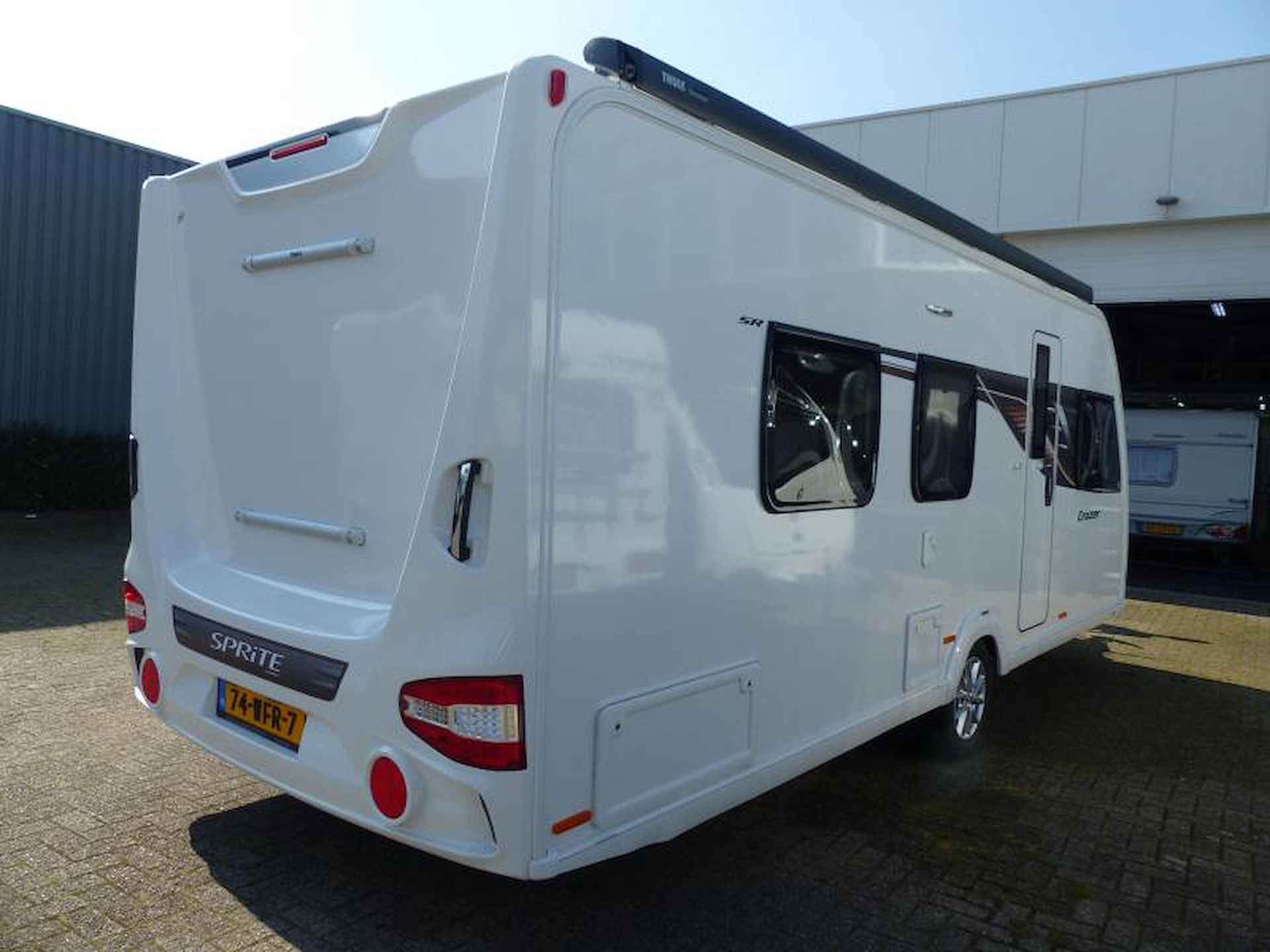 Sprite Cruzer 520 SR met vrijstaand bed - 3/17