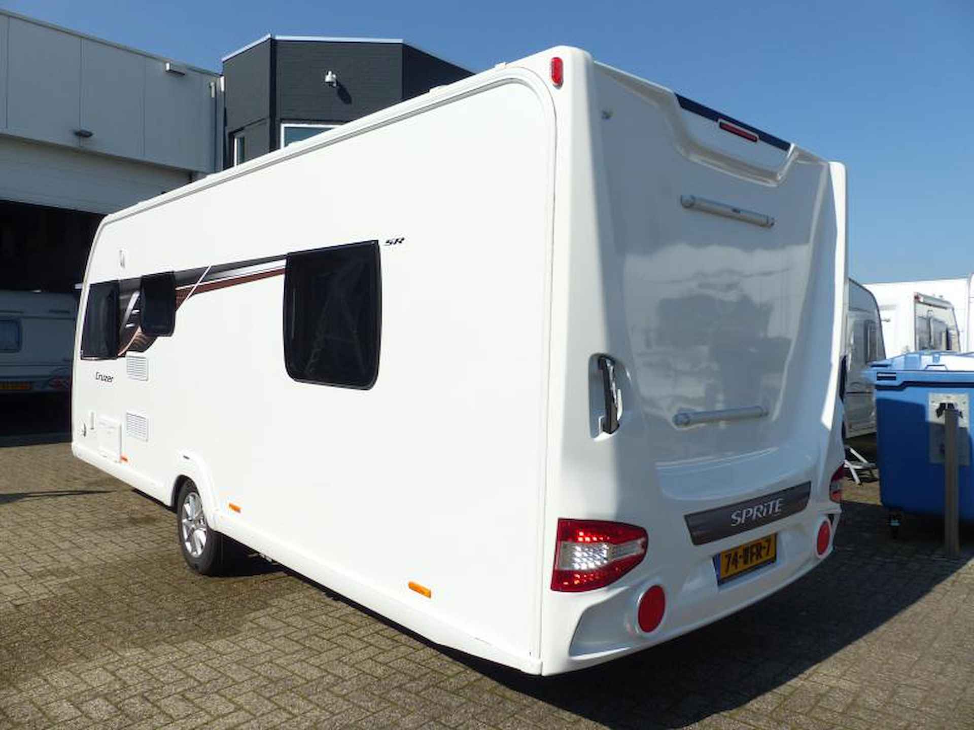 Sprite Cruzer 520 SR met vrijstaand bed - 4/17