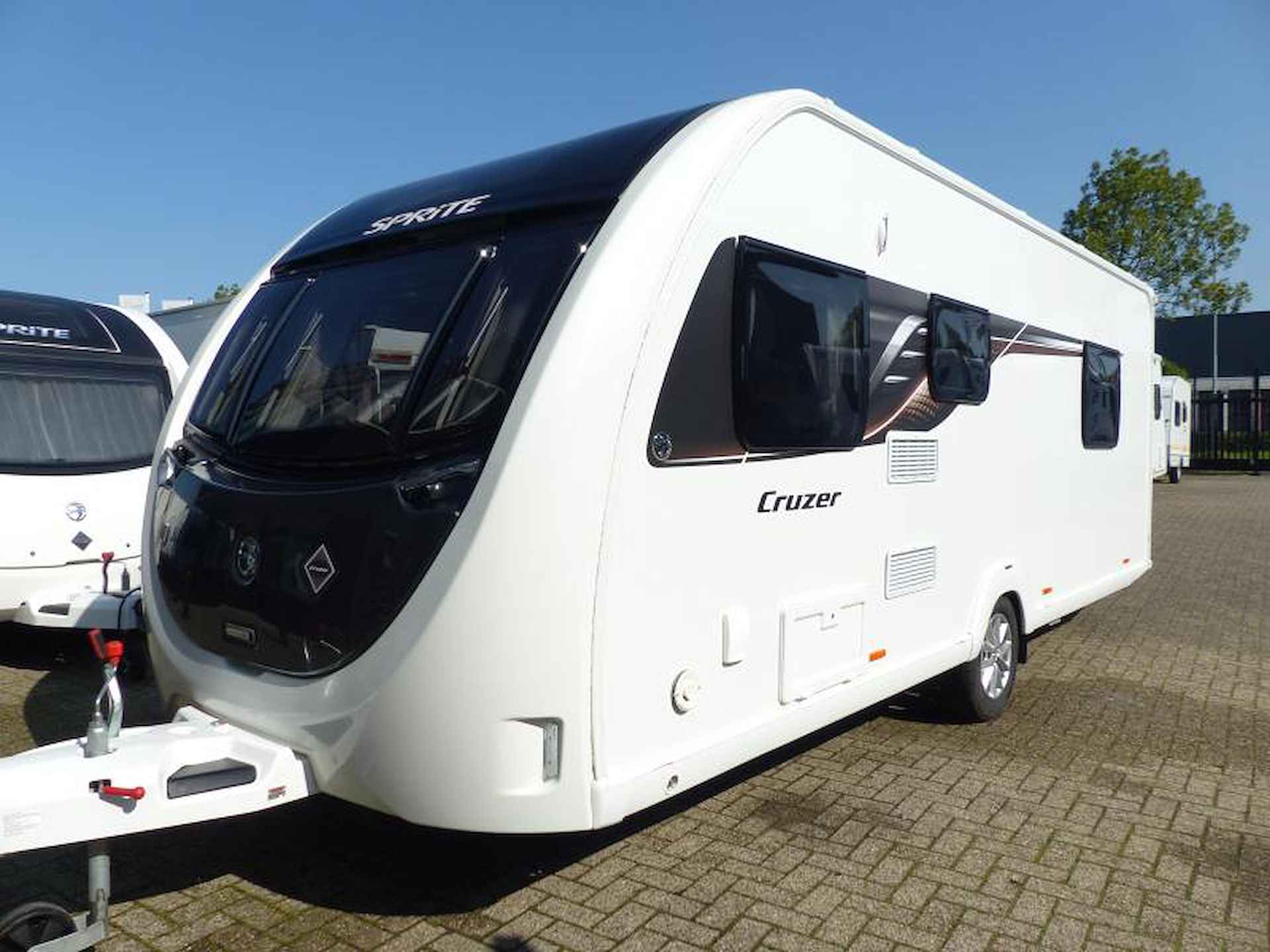 Sprite Cruzer 520 SR met vrijstaand bed - 5/17