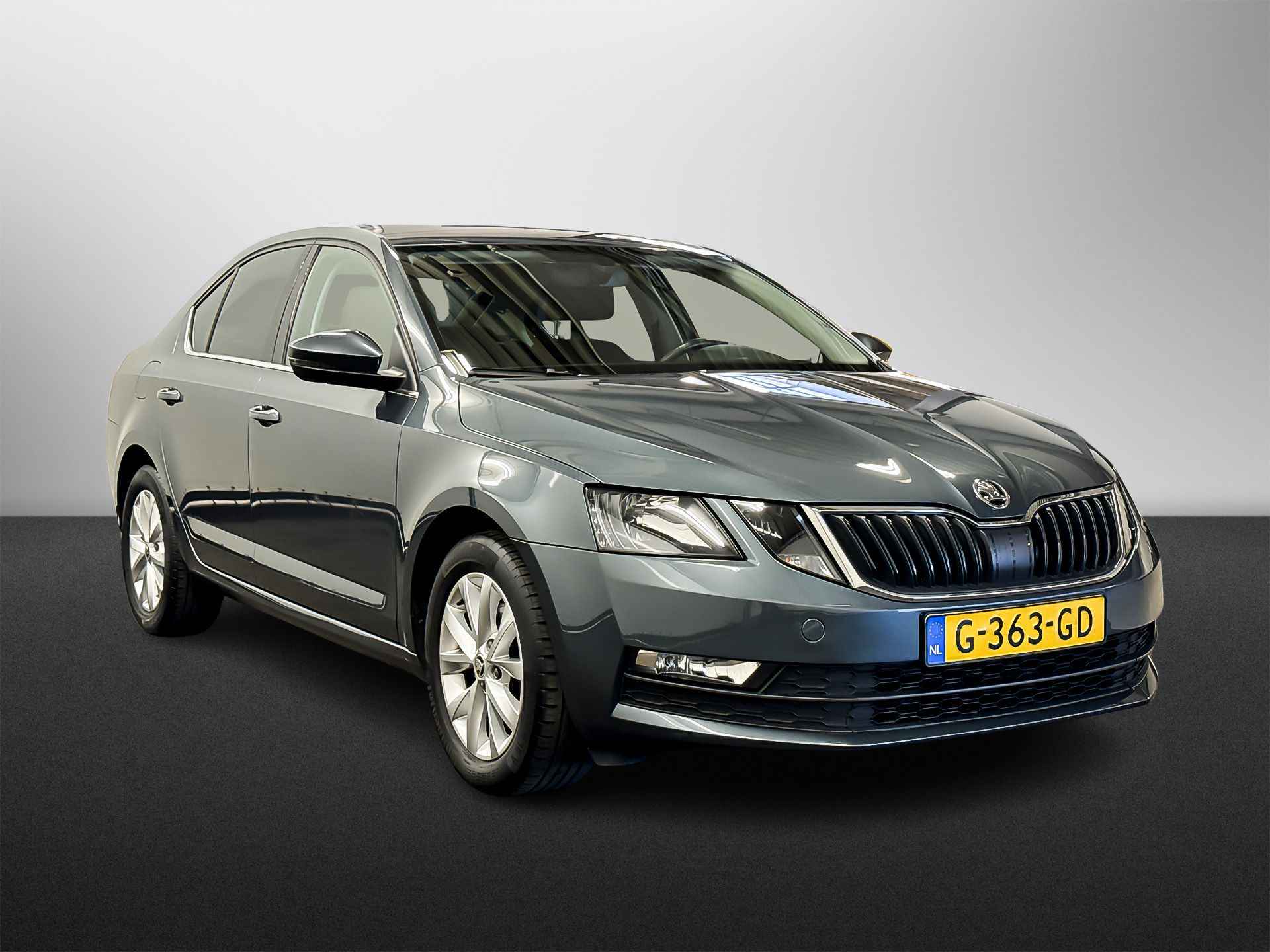 SKODA Octavia 1.0 TSI 115PK BUSINESS EDITION NAVI TEL PDC NAP - 5/30