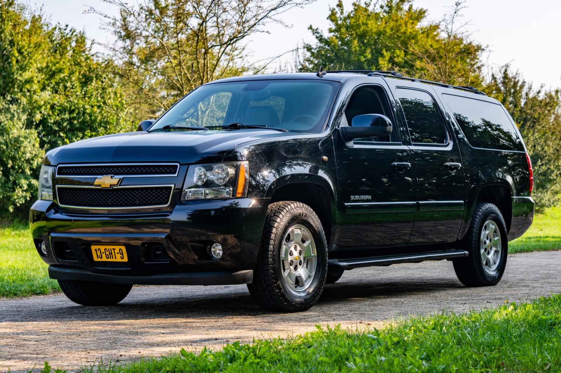 Chevrolet Suburban LTZ V8 - 7/8-pers SUV Youngtimer - 8/43