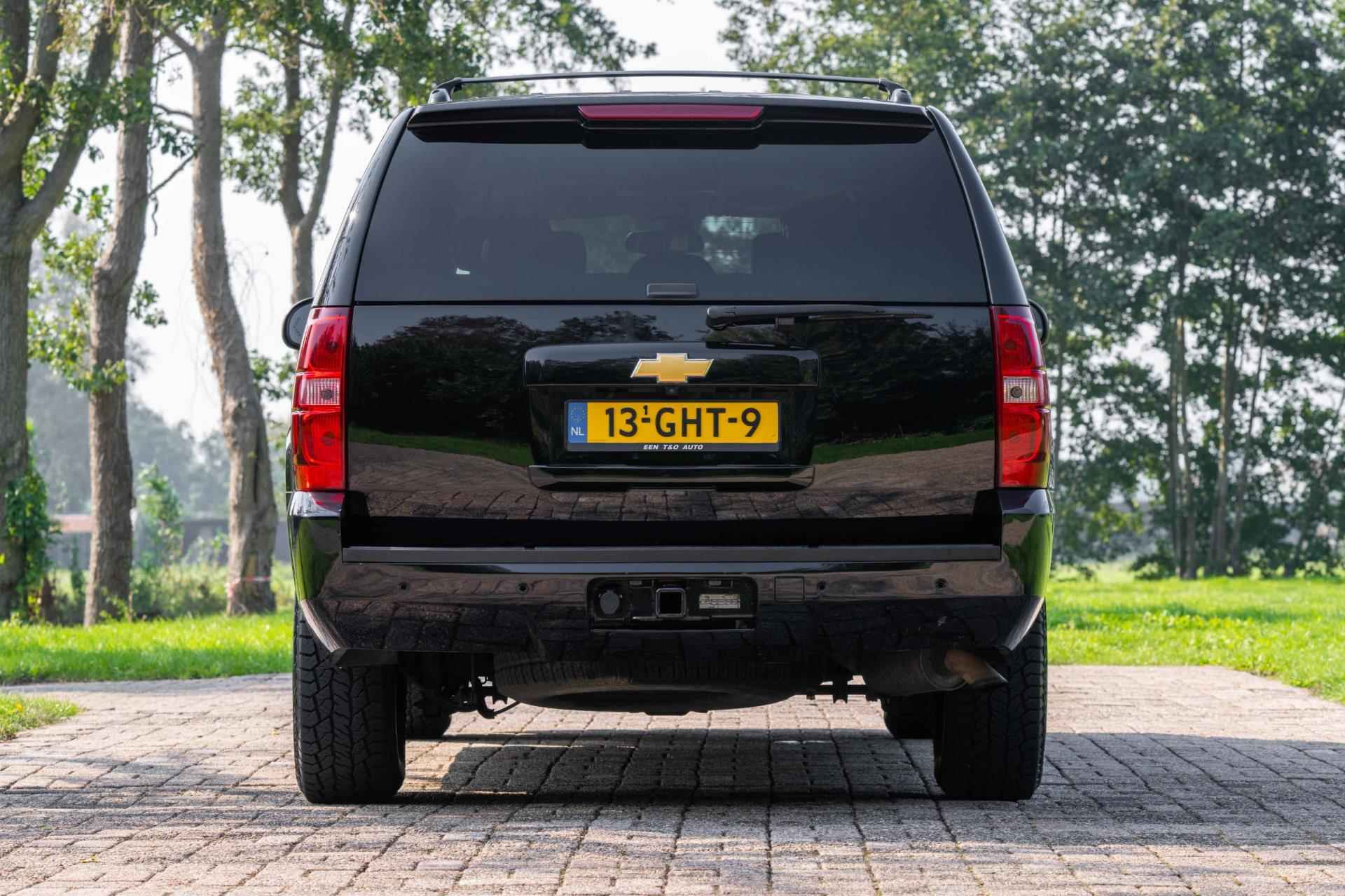 Chevrolet Suburban LTZ V8 - 7/8-pers SUV Youngtimer - 12/43