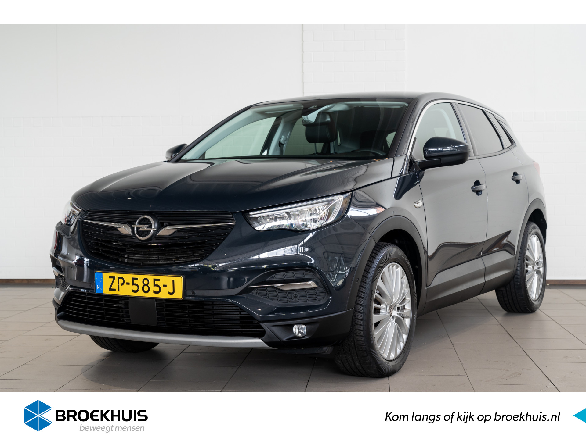 Opel Grandland X 1.2 Turbo Innovation | Navi | Elektrische a. Klep | Climate Controle | Dodehoek bewaking | Parkeersensoren | bij viaBOVAG.nl