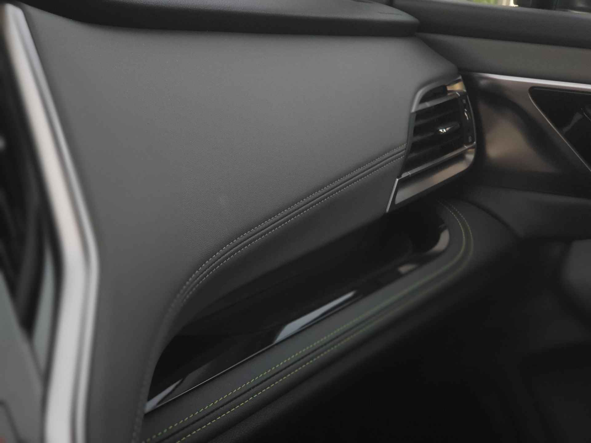 Subaru Outback 2.5i Field CVT AWD | Eyesight  | stoelverwarming voor en achter | Stuurwielverwarming | Adaptieve Cruise Control | Navigatie | - 26/37