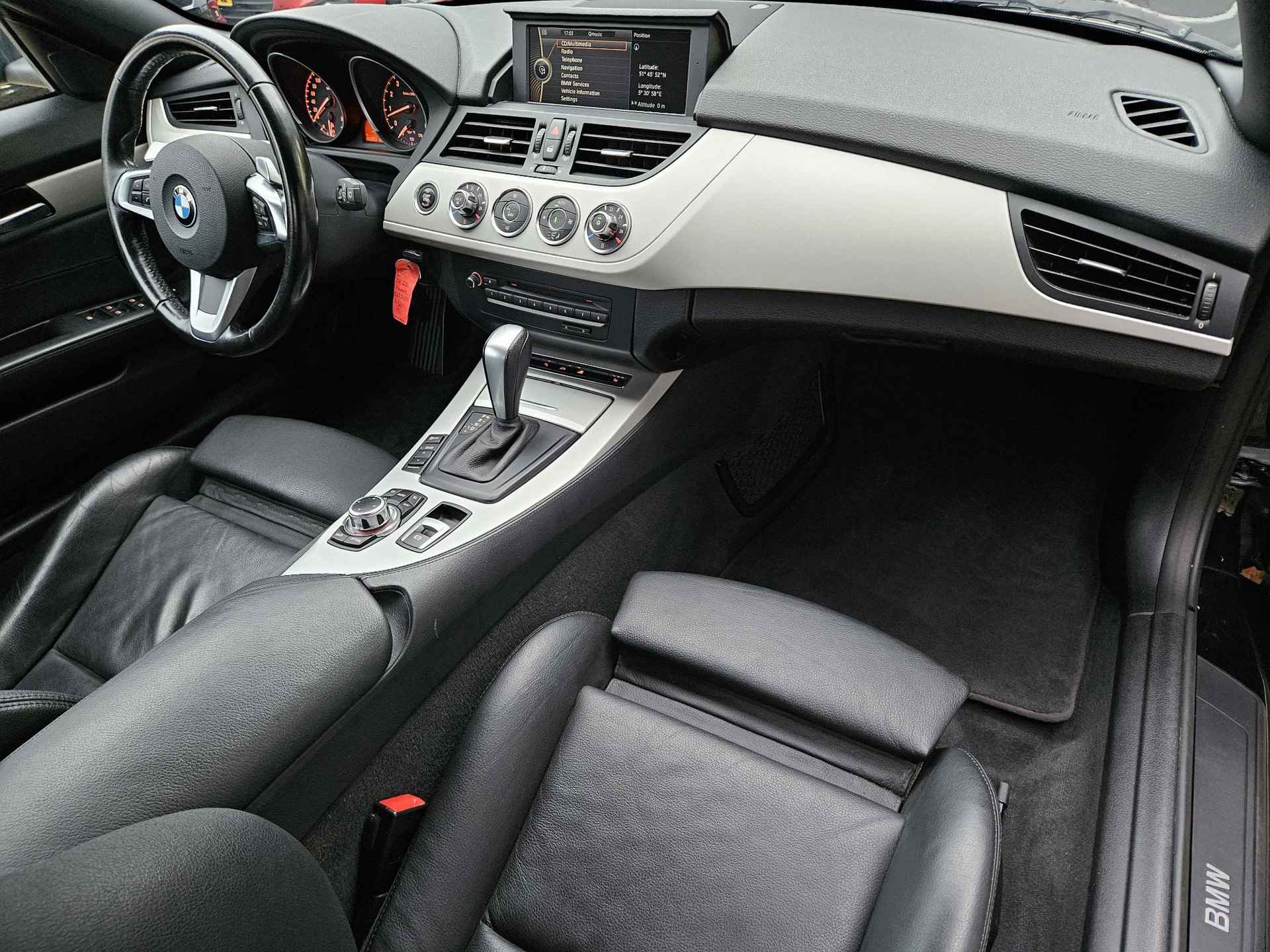 BMW Z4 Roadster sDrive23i /Apple Carplay/Sportstoelen&onderstel/Stoelverw./Cruise&Climate Control/Parkeersens. V+A/Bluetooth/Bi-Xenon/Leder/(MET GARANTIE*) - 12/28