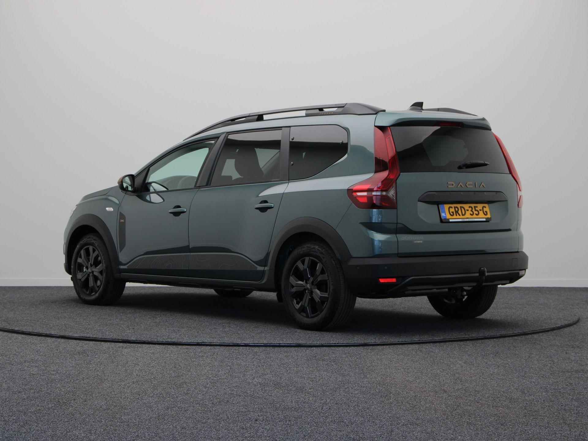 Dacia Jogger 1.6 Hybrid 140pk Extreme 7p. | Stoelverwarming | Navigatie | Achteruitrijcamera | Climate control | Trekhaak | - 2/52