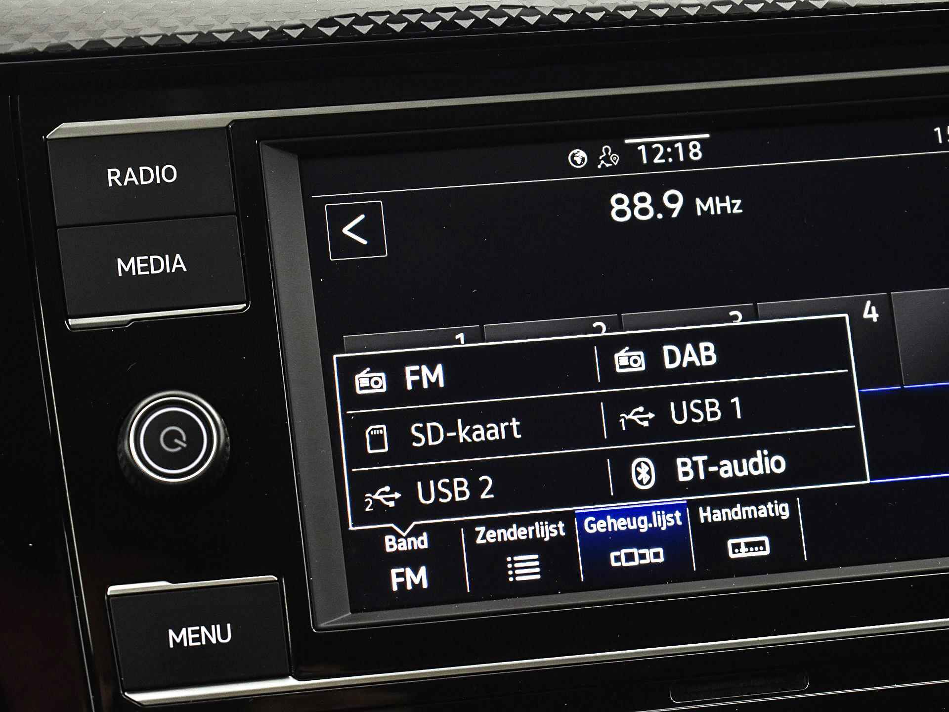 Volkswagen Polo 1.0 Tsi 95pk Life | ACC | Airco | P-Sensoren | Virtual Cockpit | DAB | 15'' Inch | Garantie t/m 27-06-2026 of 100.000km - 6/26