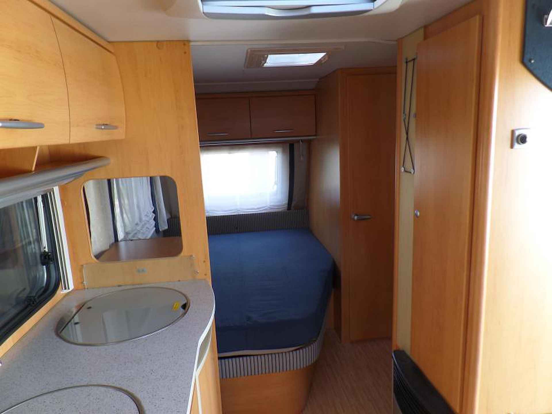 Eriba-Hymer Living 465 Mover, Fietsendragers - 6/15