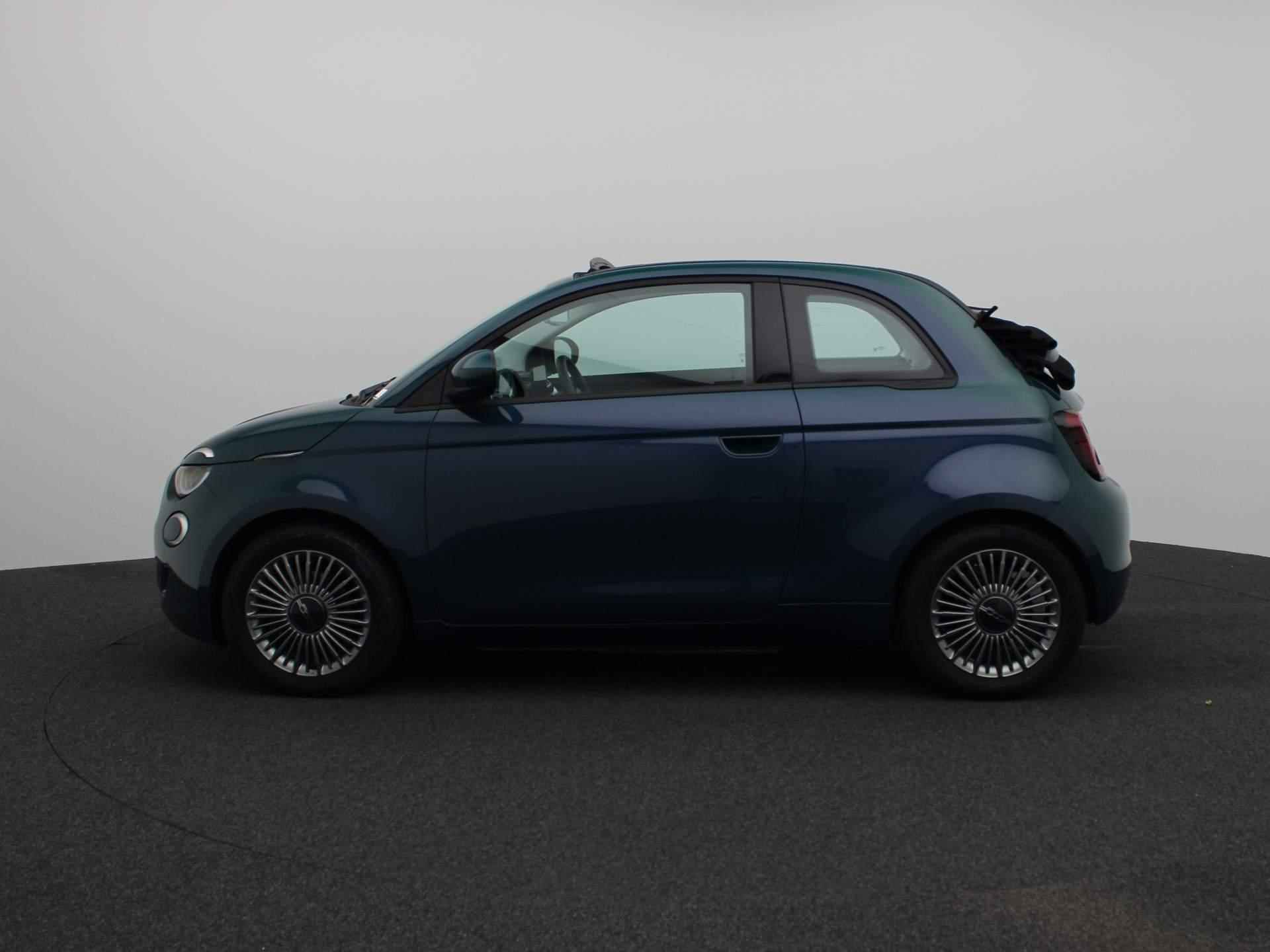 Fiat 500e C Icon 42 kWh | €22.900,- na aftrek subsidie |  Navi | ECC | Cam | LMV | LED | - 5/45