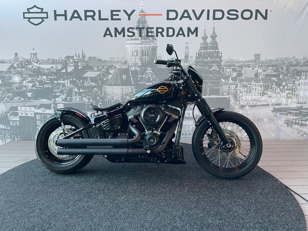 Harley-Davidson FXBB Softail Street Bob