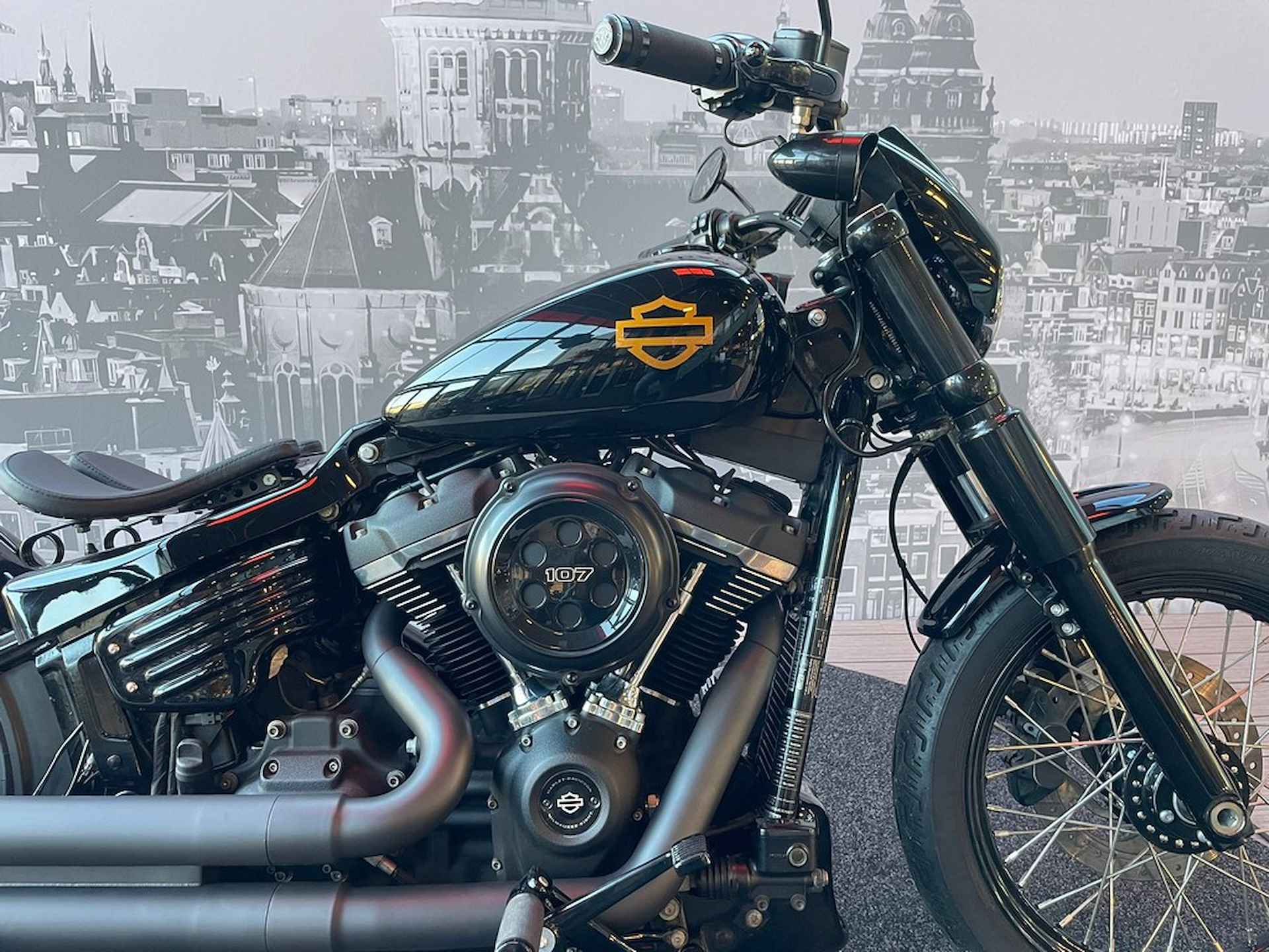 Harley-Davidson FXBB Softail Street Bob - 2/10