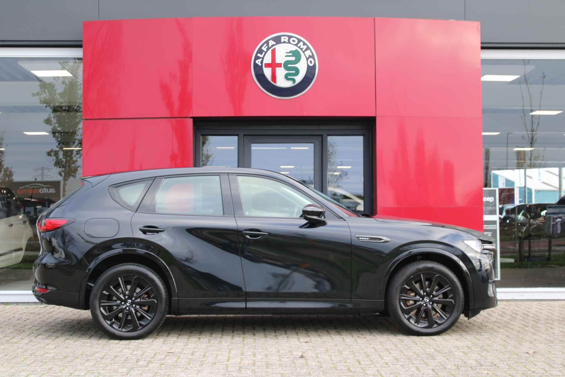 Mazda CX-60 2.5 e-SkyActiv PHEV Homura | Panorama dak | Lederen bekleding | Panorama dak | Lederen bekleding | Camera | Incl. Winterbanden - 5/33