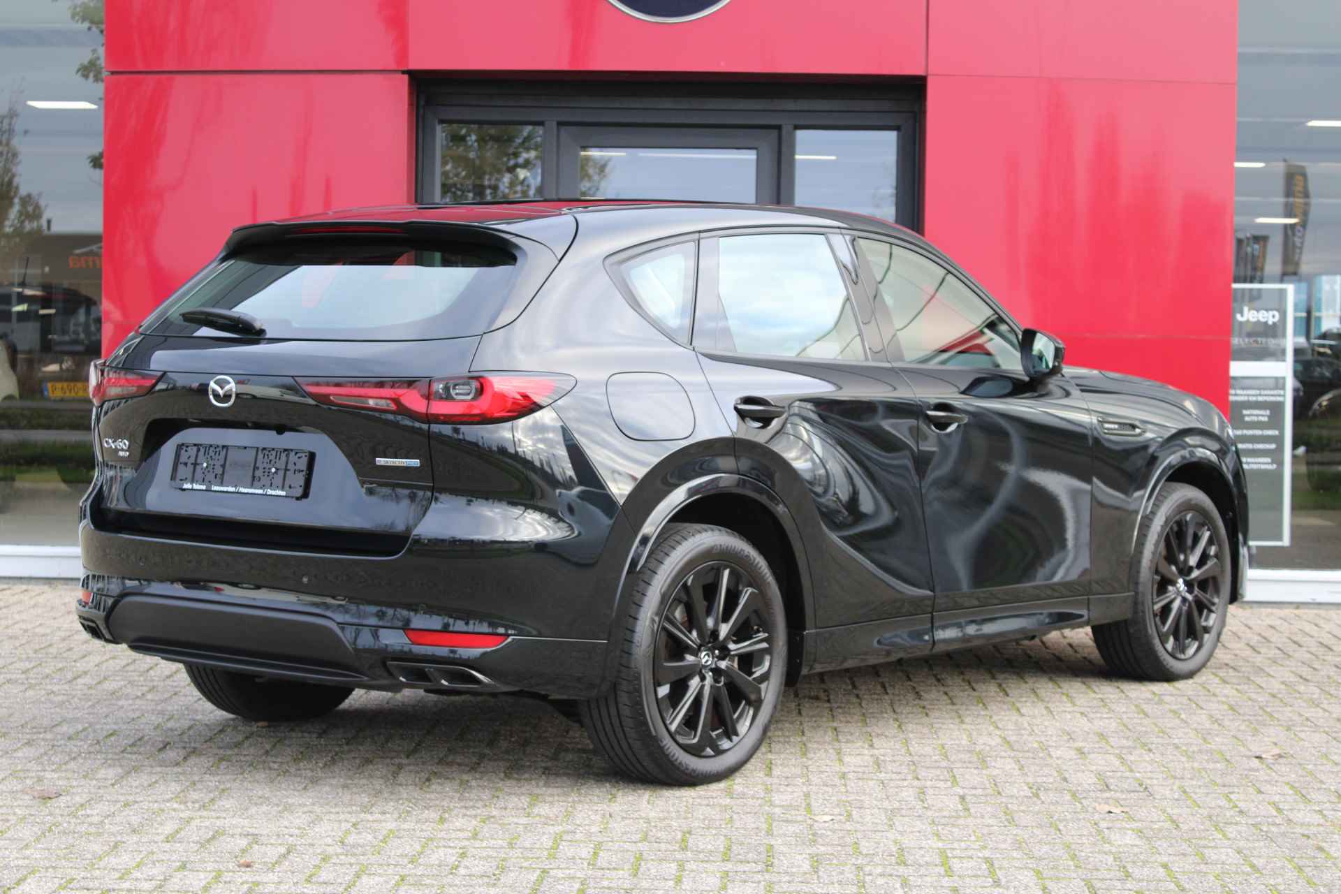 Mazda CX-60 2.5 e-SkyActiv PHEV Homura | Panorama dak | Lederen bekleding | Panorama dak | Lederen bekleding | Camera | Incl. Winterbanden - 6/33