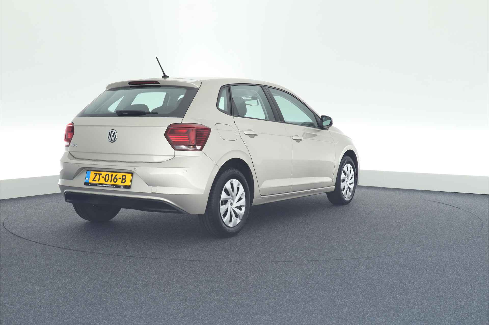 Volkswagen Polo 1.0 TSI 95pk DSG Comfortline Stoelverwarming Parkeersensoren - 8/35