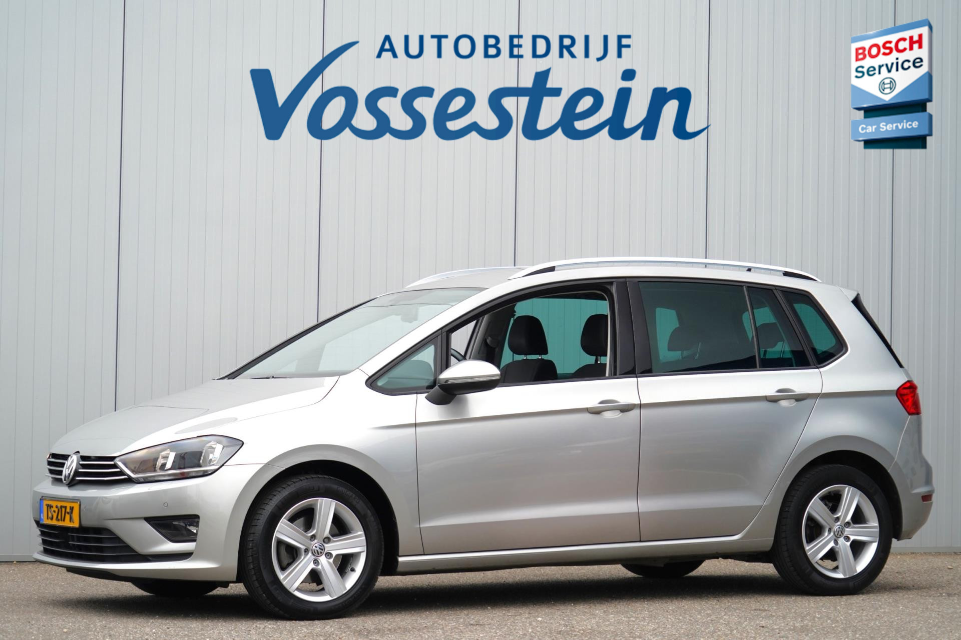 Volkswagen Golf Sportsvan 1.2 TSI Comfortline / Automaat / Navi / Afn. Trekhaak / Cruise / Stoelverw. bij viaBOVAG.nl