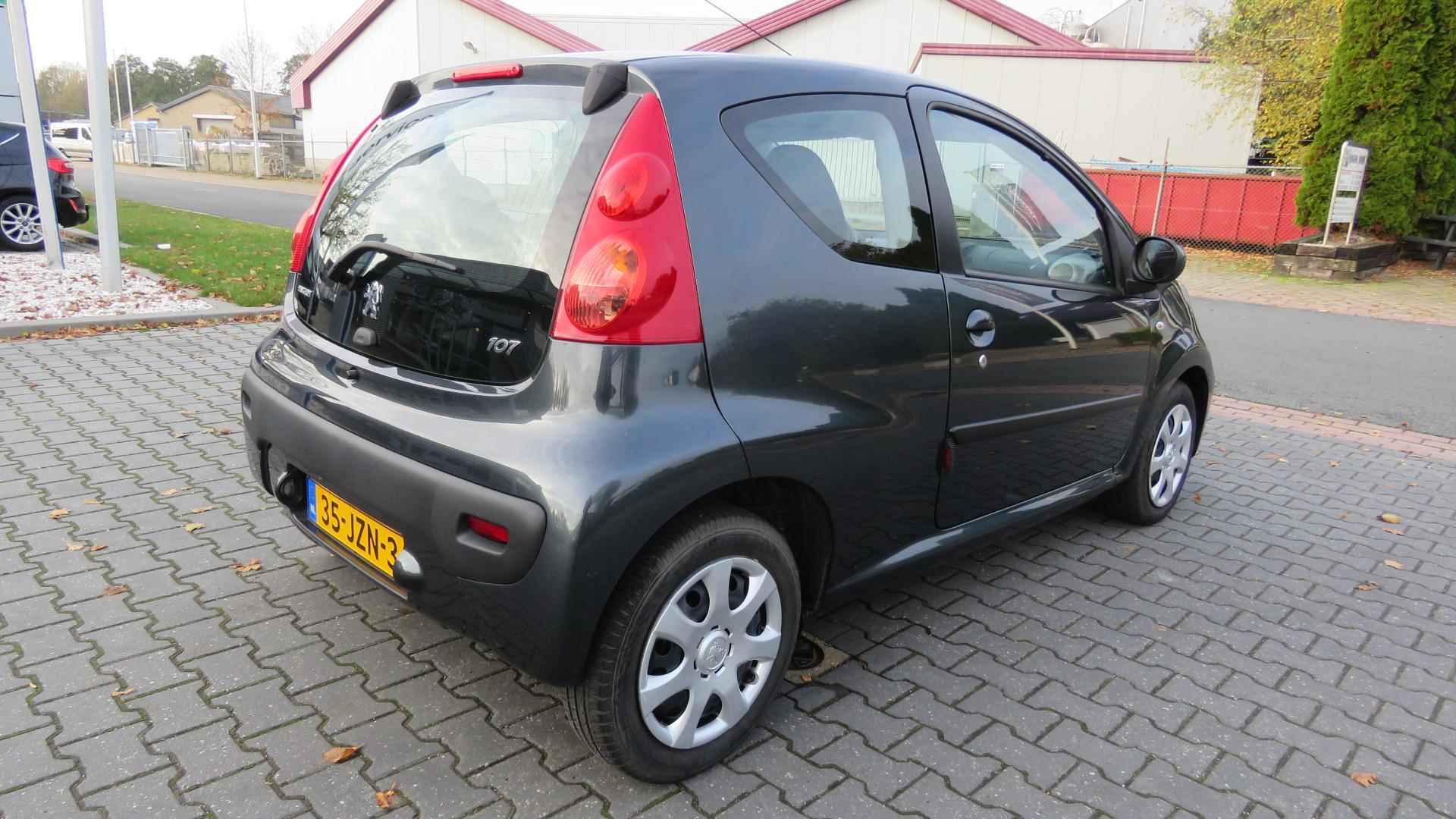 Peugeot 107 1.0-12V Sublime Airco, CV, El.ramen, 28888 km NAP !!! - 19/20