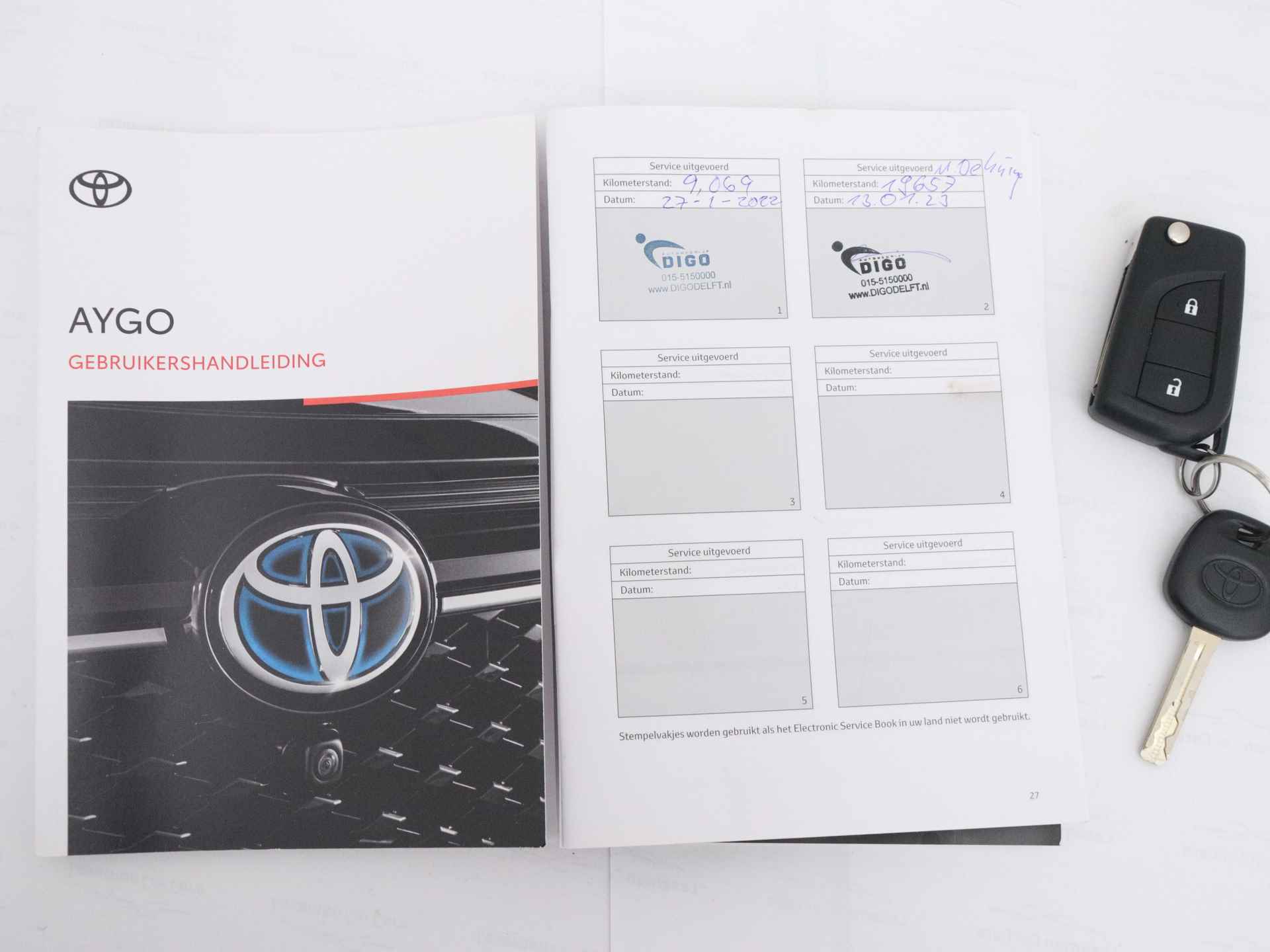 Toyota Aygo 1.0 VVT-i x-fun | Dealer onderhouden | Airco | Bleutooth | - 13/40
