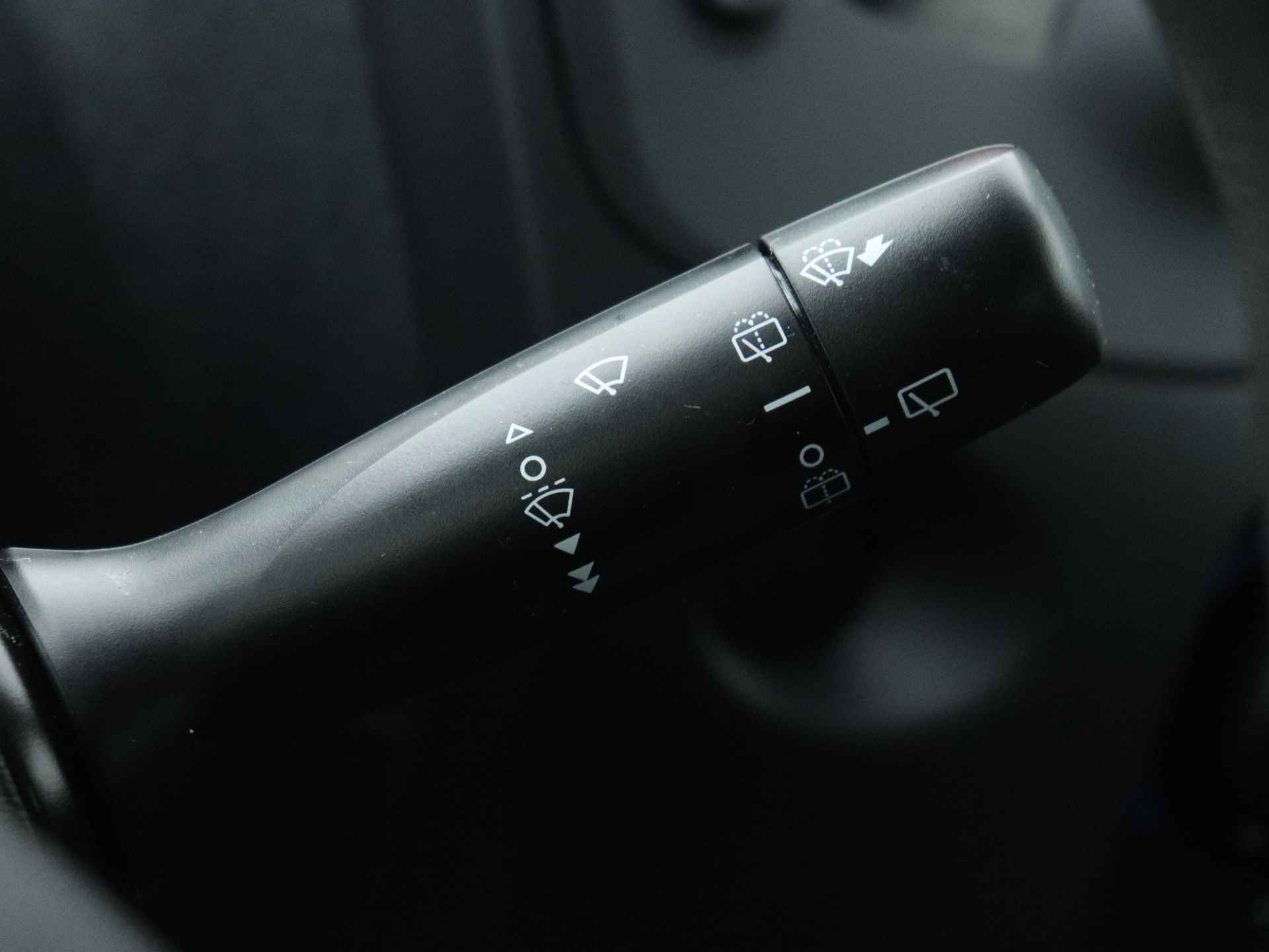 Toyota Aygo 1.0 VVT-i x-fun | Dealer onderhouden | Airco | Bleutooth | - 24/40