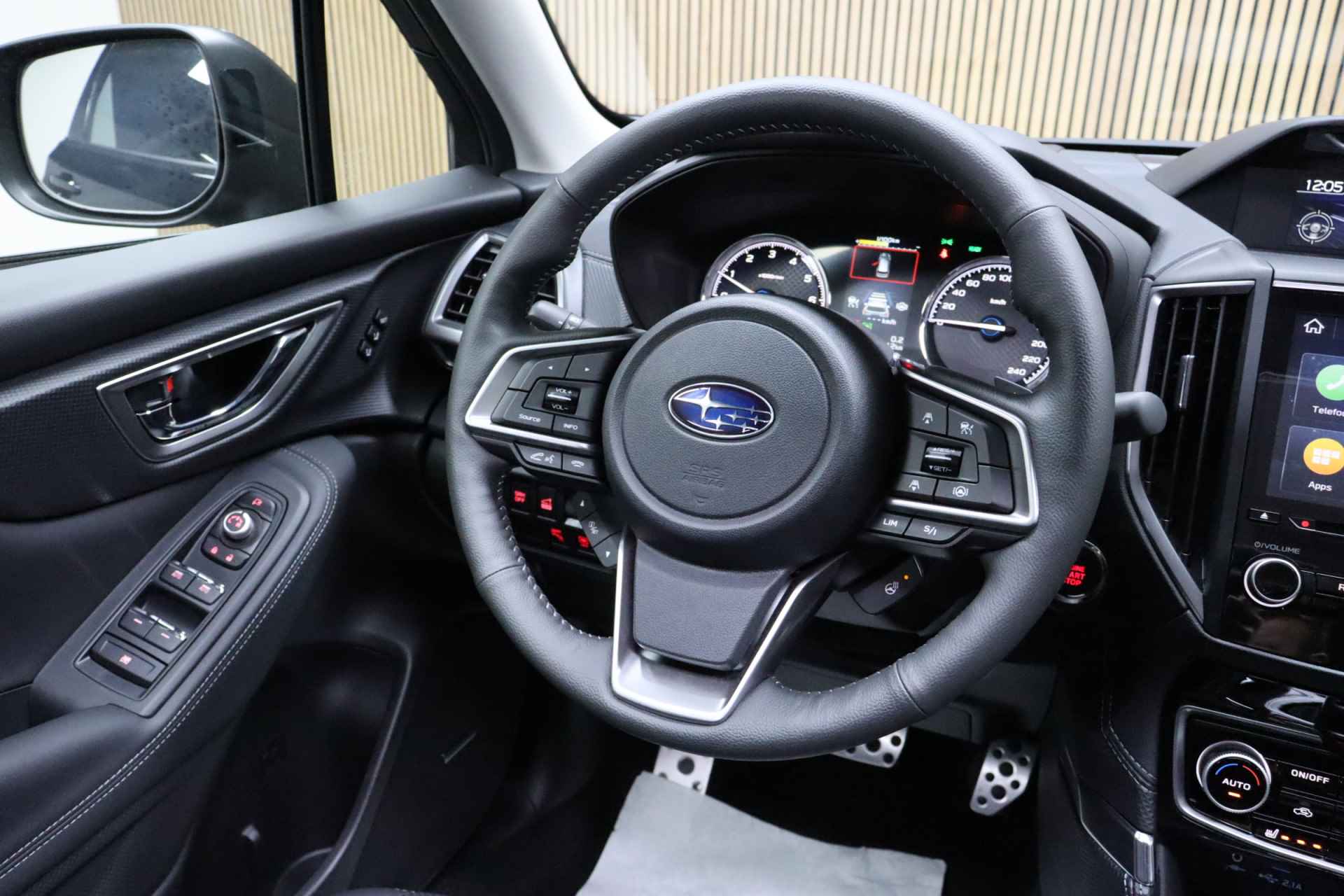 Subaru Forester 2.0i e-BOXER Premium Black | Nieuw uit voorraad leverbaar | Cruise adaptief | Harman Kardon | Panoramadak | Leder - 15/37