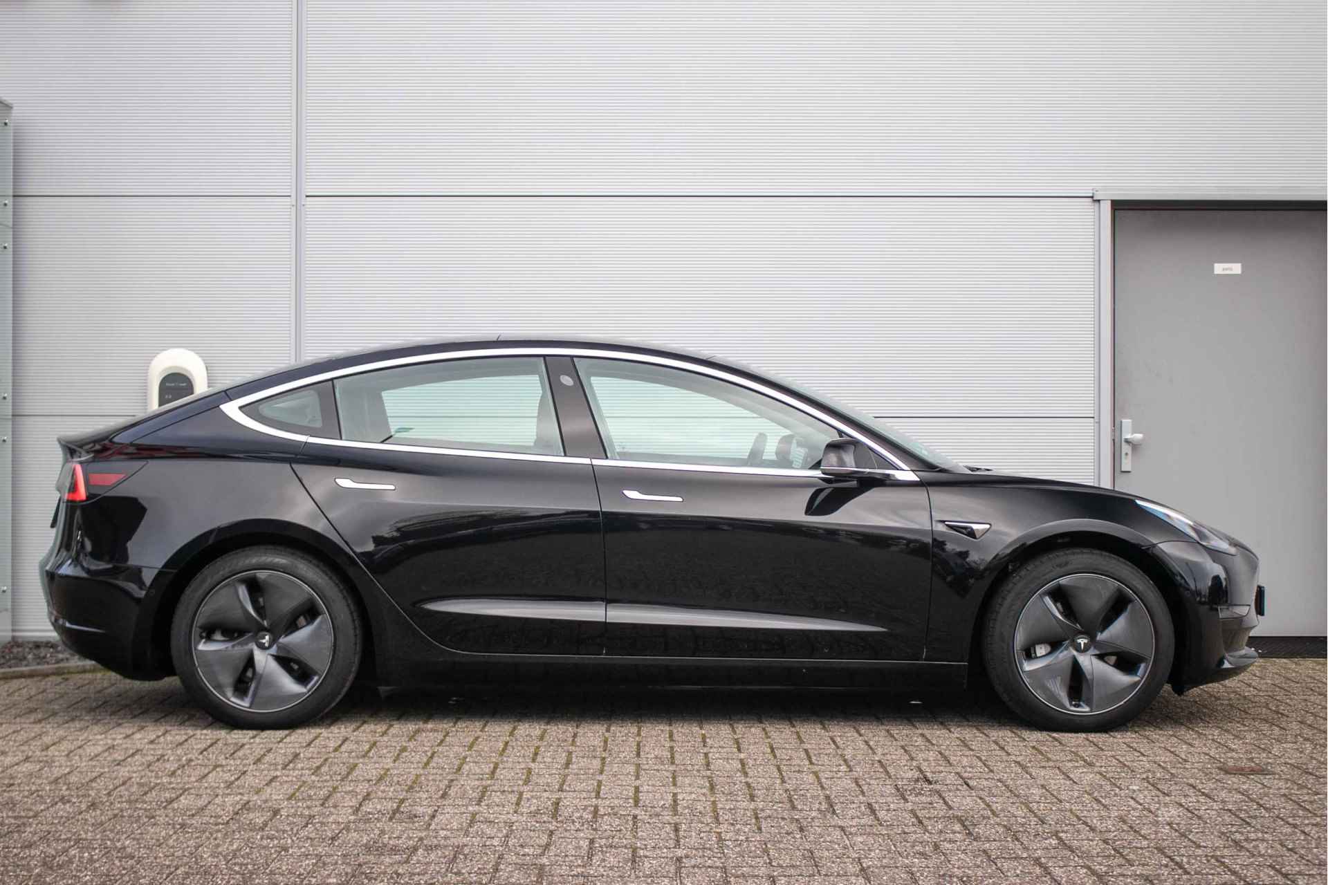 Tesla Model 3 Long Range AWD 75 kWh All-in rijklaarprijs | Leder | Nav | Autopilot | Panodak | Cam - 2/38