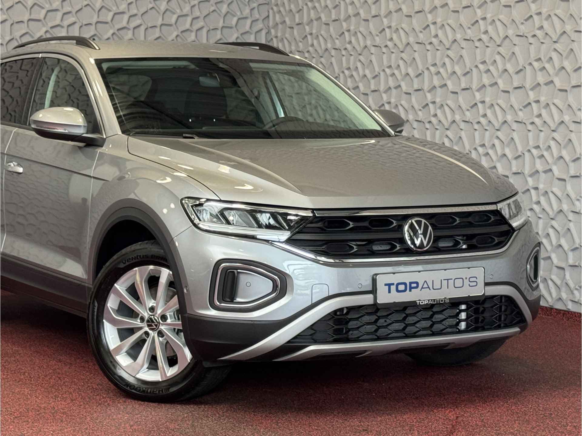 Volkswagen T-Roc 1.5 TSI 150PK EVO ADAP.CRUISE LED VIR.COCKPIT CAMERA STOEL.VERW. 17''LMV KEYLESS 2024 70 BIJNA NIEUWE VOLKSWAGEN'S UIT VOORRAAD LEVERBAAR - 57/81