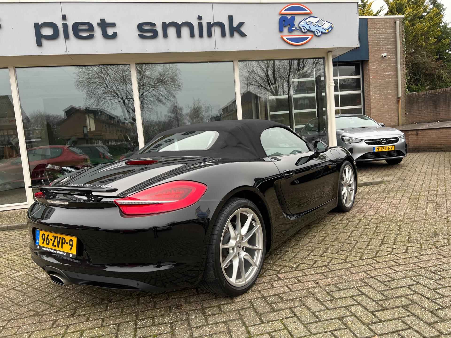 Porsche Boxster 2.7 PDK - 35/38