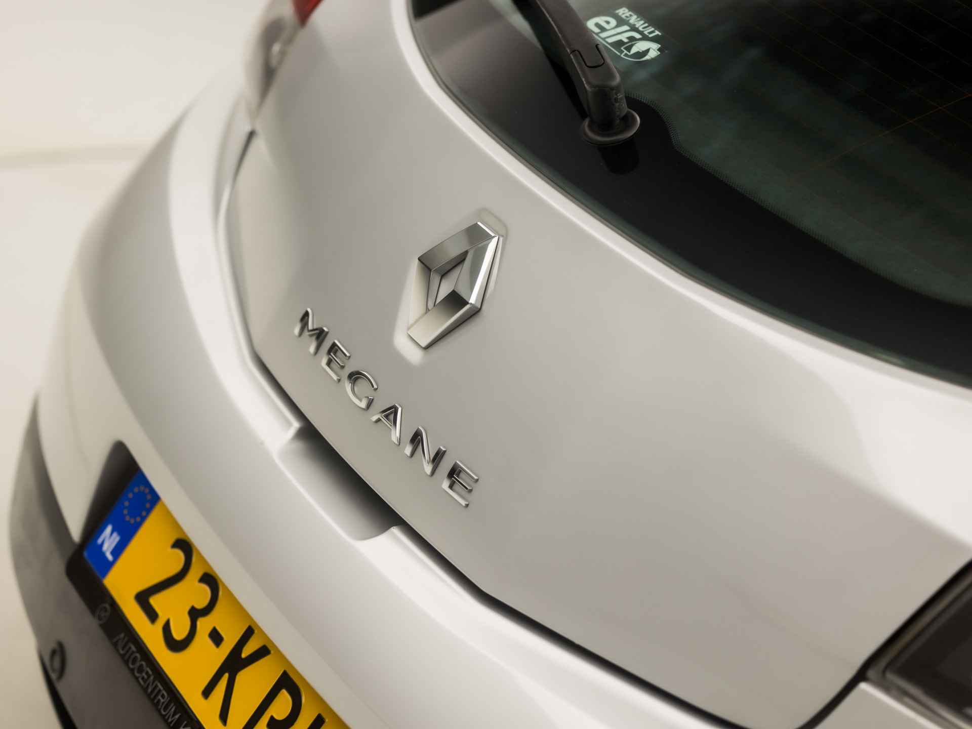 Renault Mégane Coupe 2.0 TCe Dynamique 180Pk (YOUNGTIMER, NAVIGATIE, CLIMATE, CRUISE, SPORTSTOELEN, TREKHAAK, LM VELGEN, BLUETOOTH, NIEUWE APK, NIEUWSTAAT) - 25/34