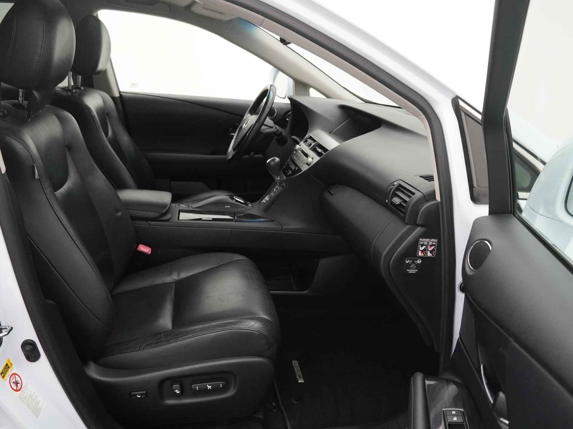 Lexus RX 450h 2WD Preference Pro | Adaptive Cruise Control | Lederen bekleding | Schuif-/kanteldak - 15/32